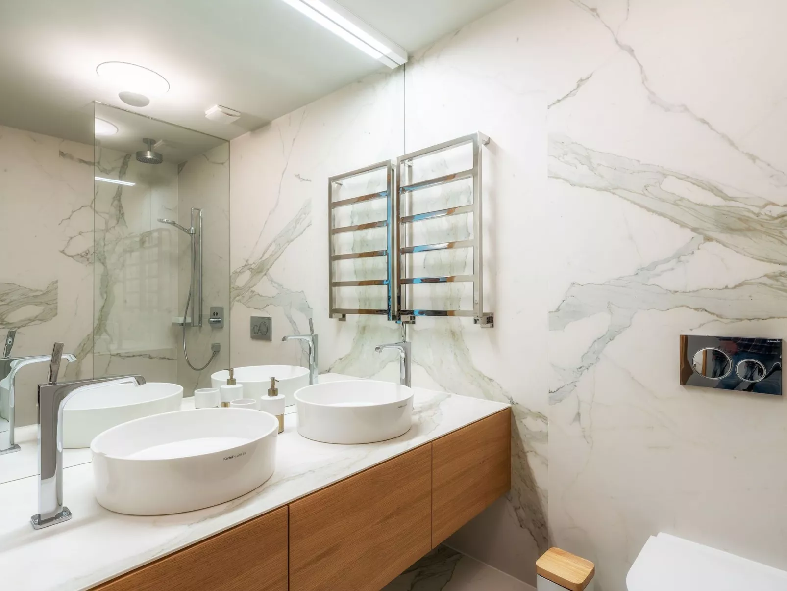 Barreirinha Front-Line Meerblick 2 Schlafzimmer II-Binnen