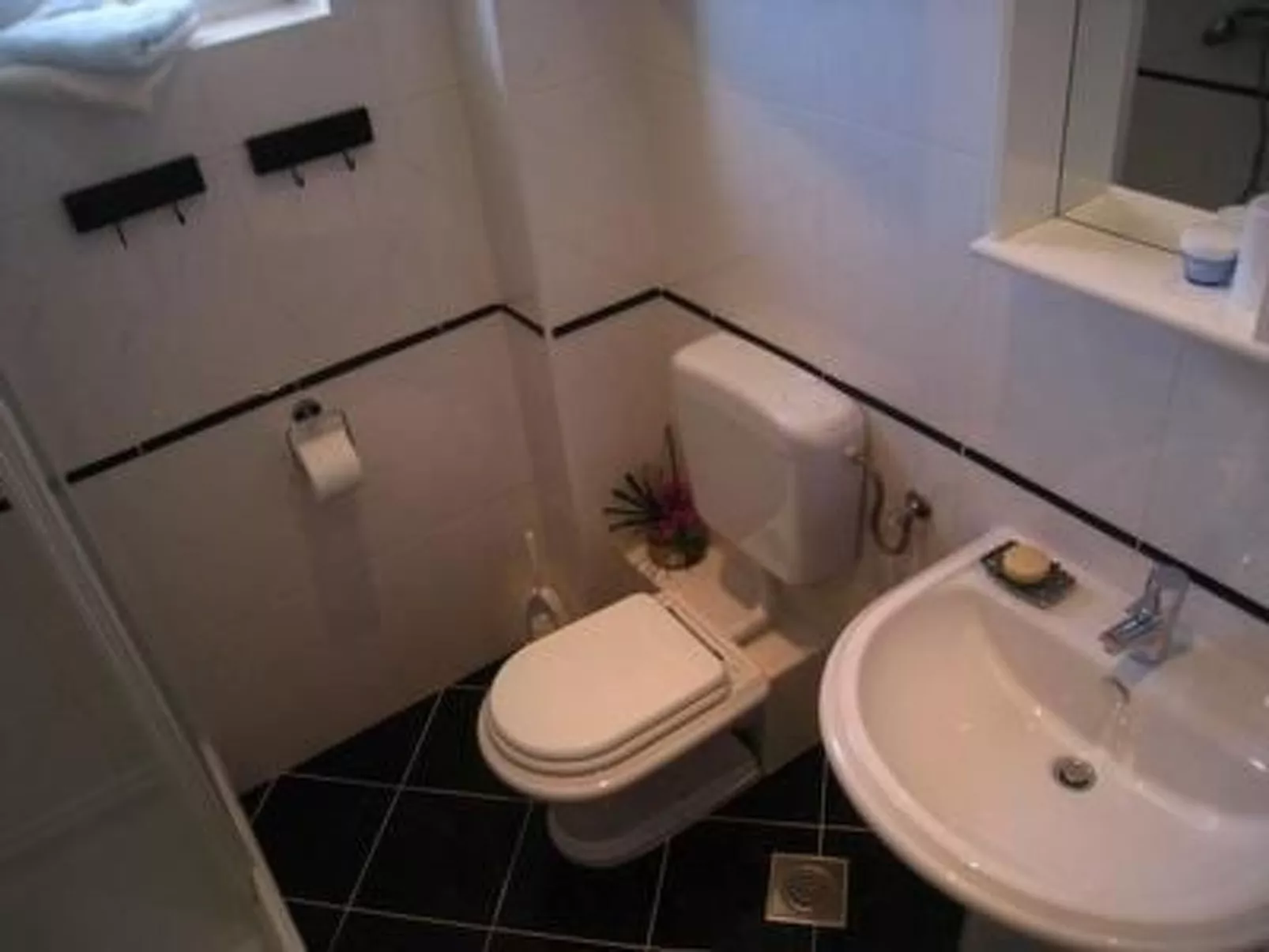 Trogir Yellow House A2-Image-tags.info