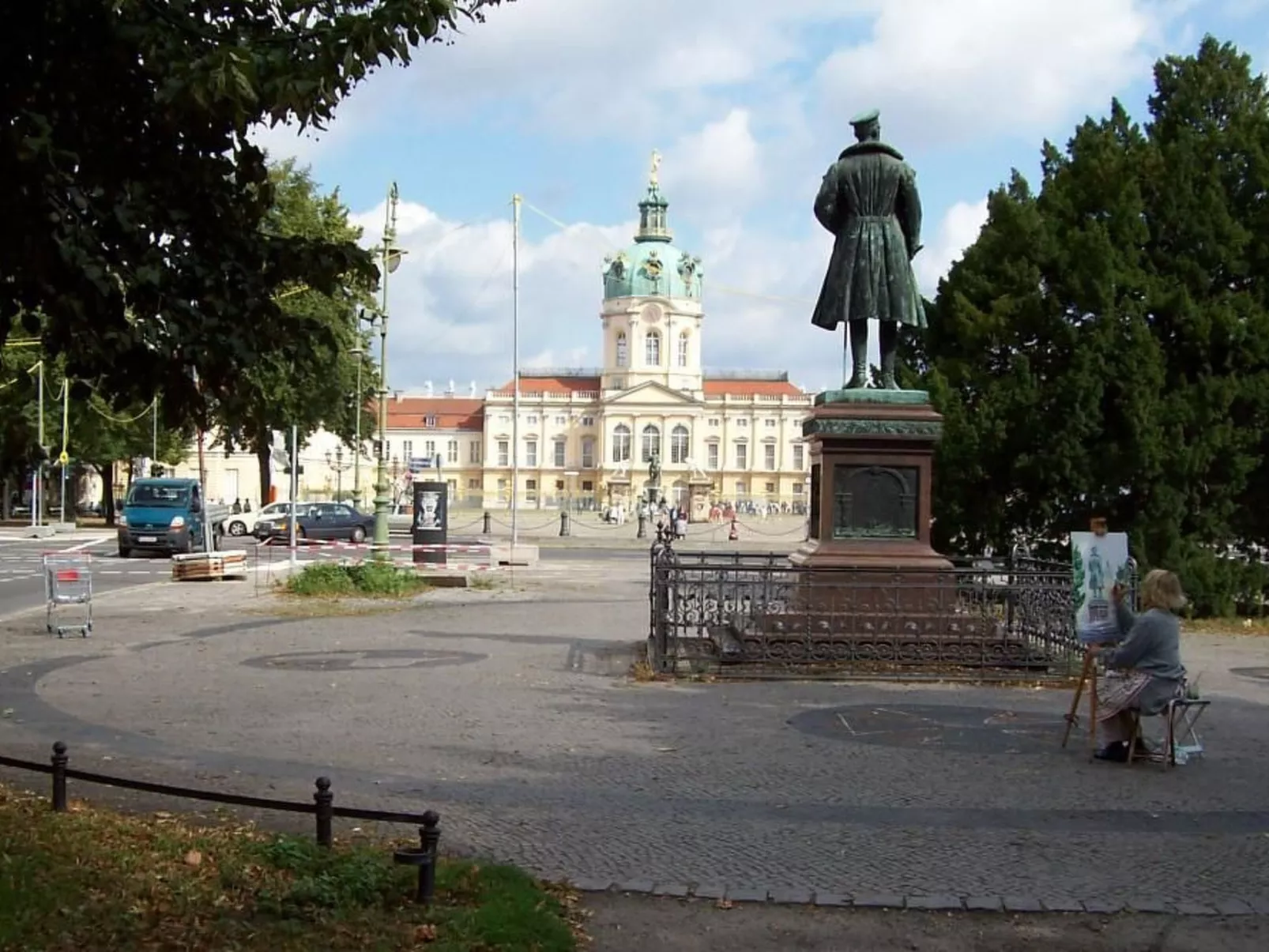 Stylische Ferienwohnung mit Südbalkon in Messenähe-Buiten