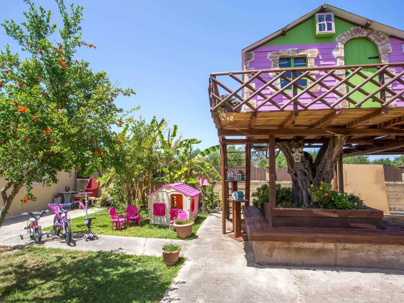 Villa "Laylande House" mit Bergblick-Image-tags.info