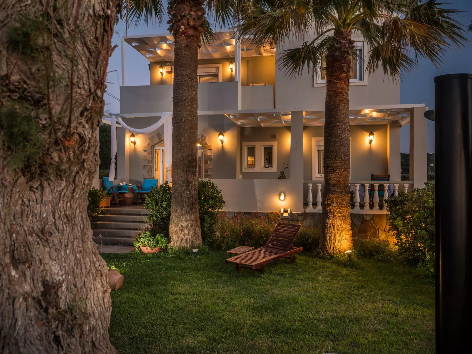 Big Blue Exklusive Villa am Meer-Image-tags.info