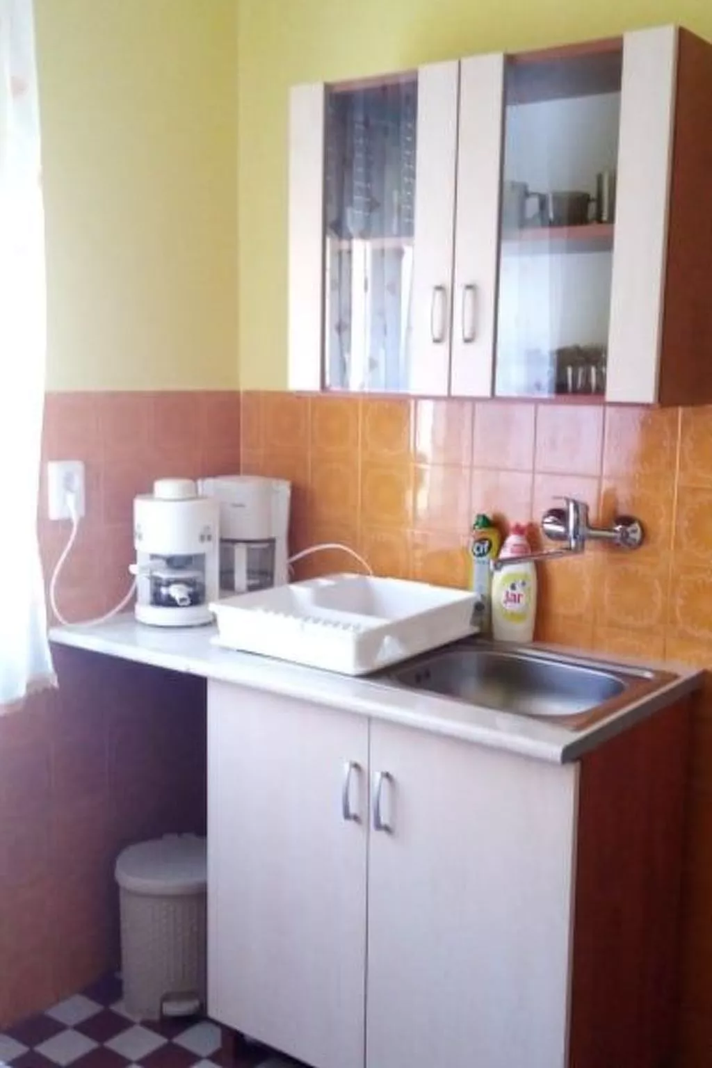 Schönes Ferienhaus in Fonyód mit Grill und Garten-Binnen