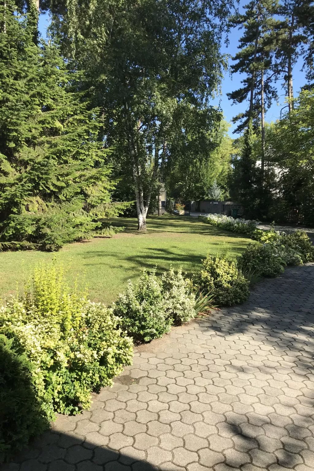 Klimatisiertes Ferienhaus in Siófok mit Grill-Buiten