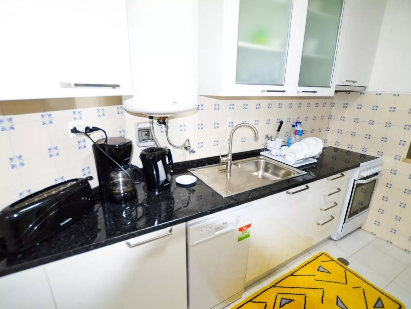 Charmante Wohnung im Zentrum Strand Carvoeiro-Image-tags.info