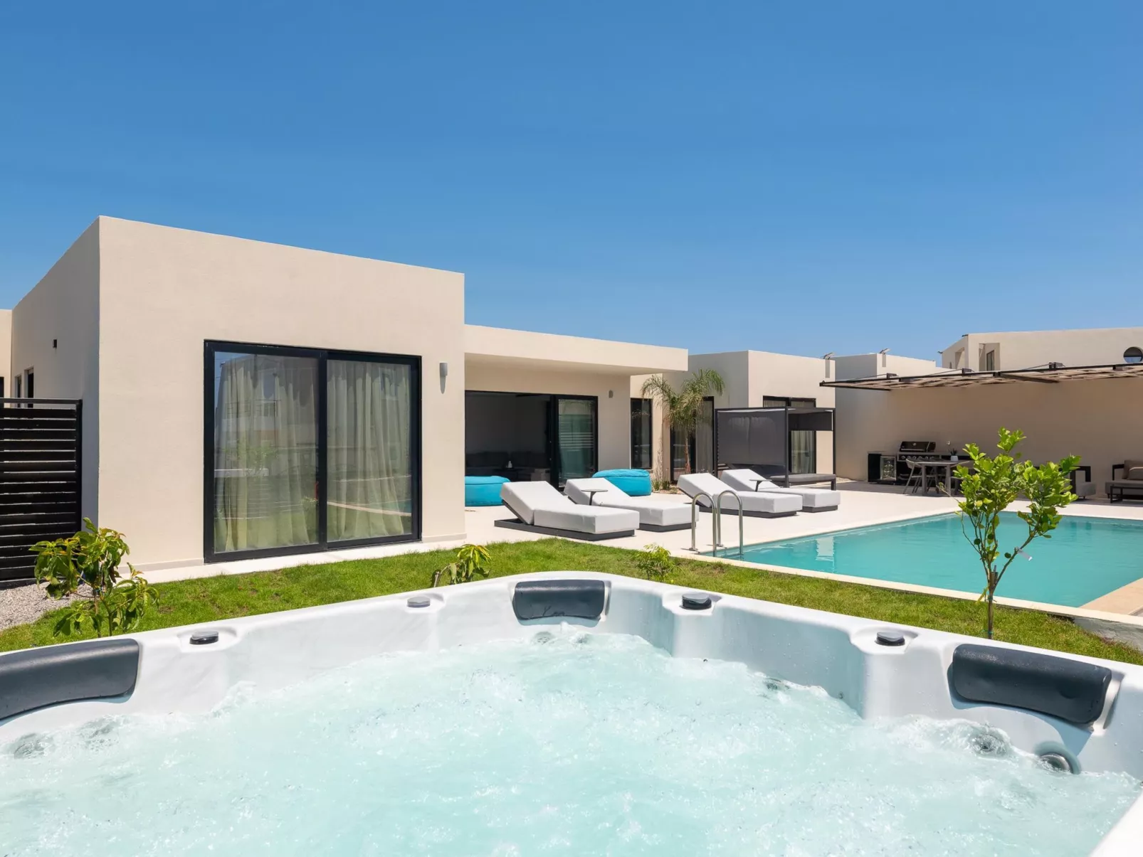 Trapezia Luxury Living -Sonnenstein-Image-tags.info