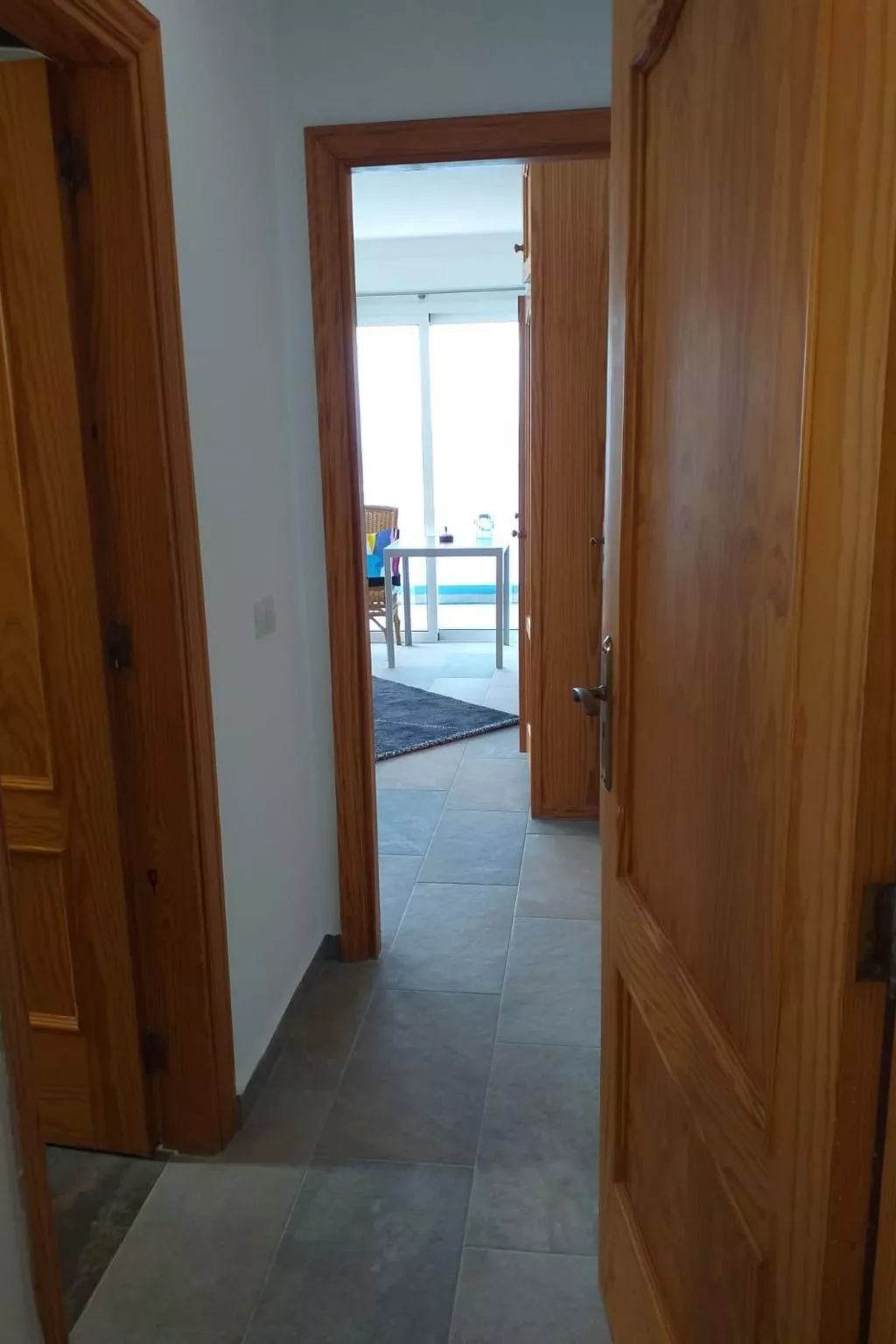 In Mesa Del Mar mit Offenem Balkon-Binnen