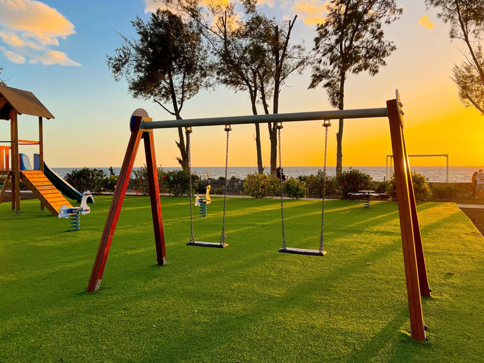 Villa mit Wasserblick-Image-tags.info