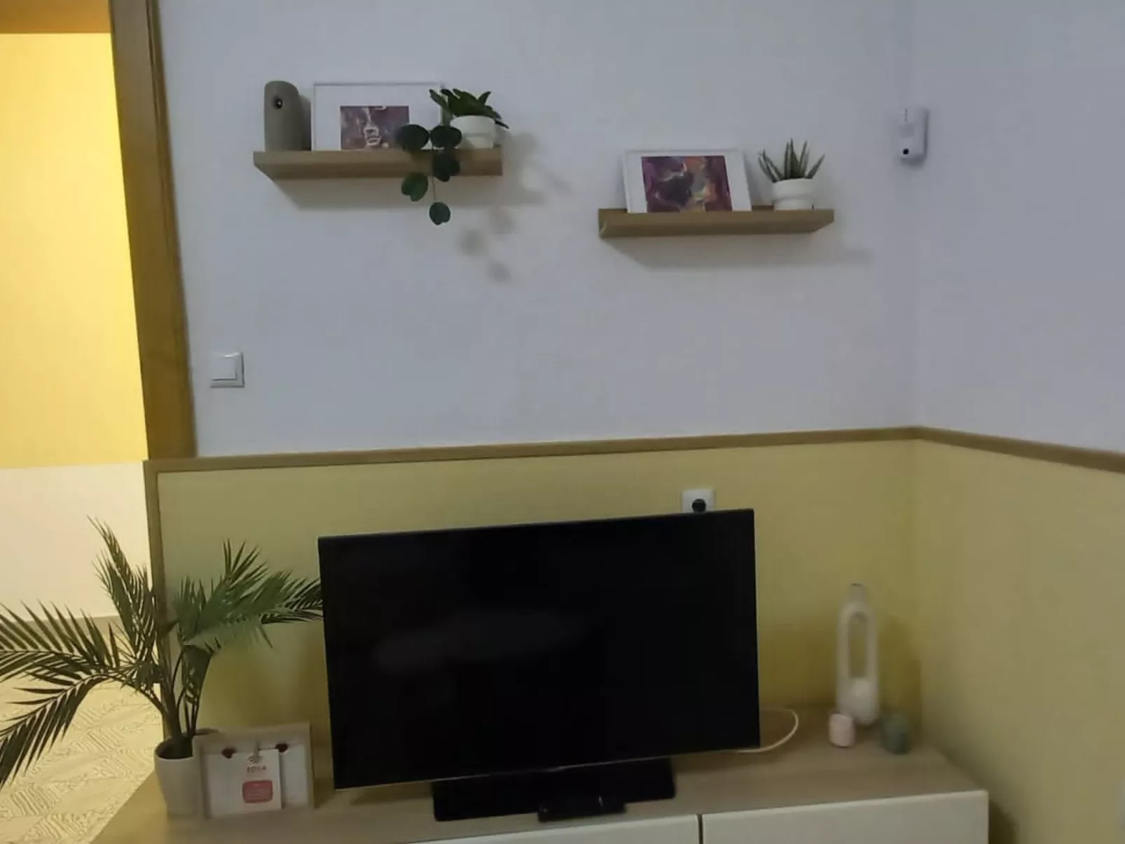 Edara Home - Haus mit privatem Garten-Binnen