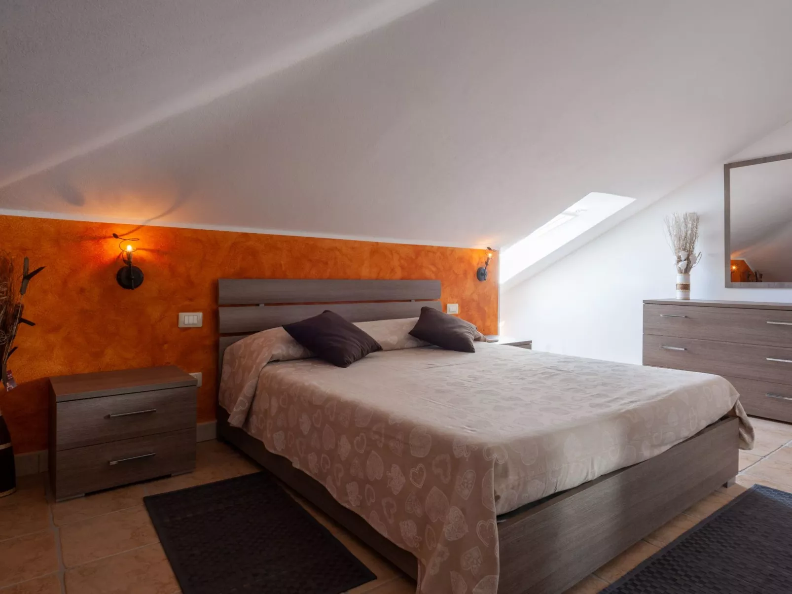 'Chloe-Image-tags.info