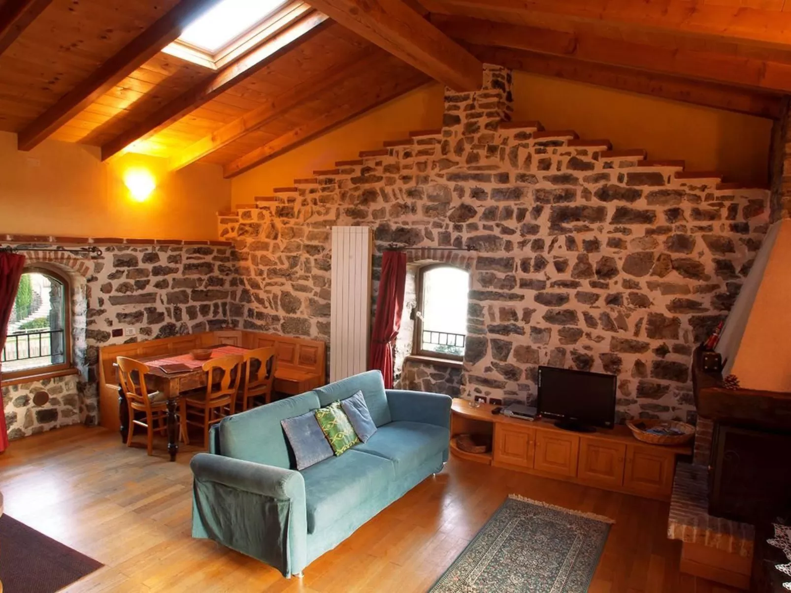 Wohnung in Riva Di Solto mit Kleinem Garten-Image-tags.info