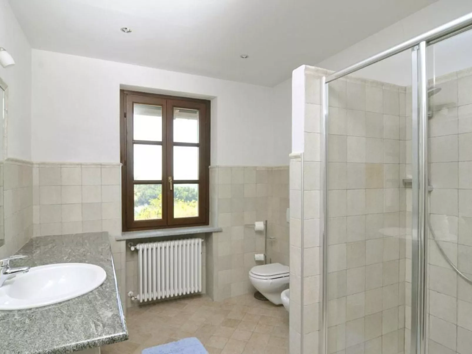 'Dolcetto' mit Schwimmbad-Binnen