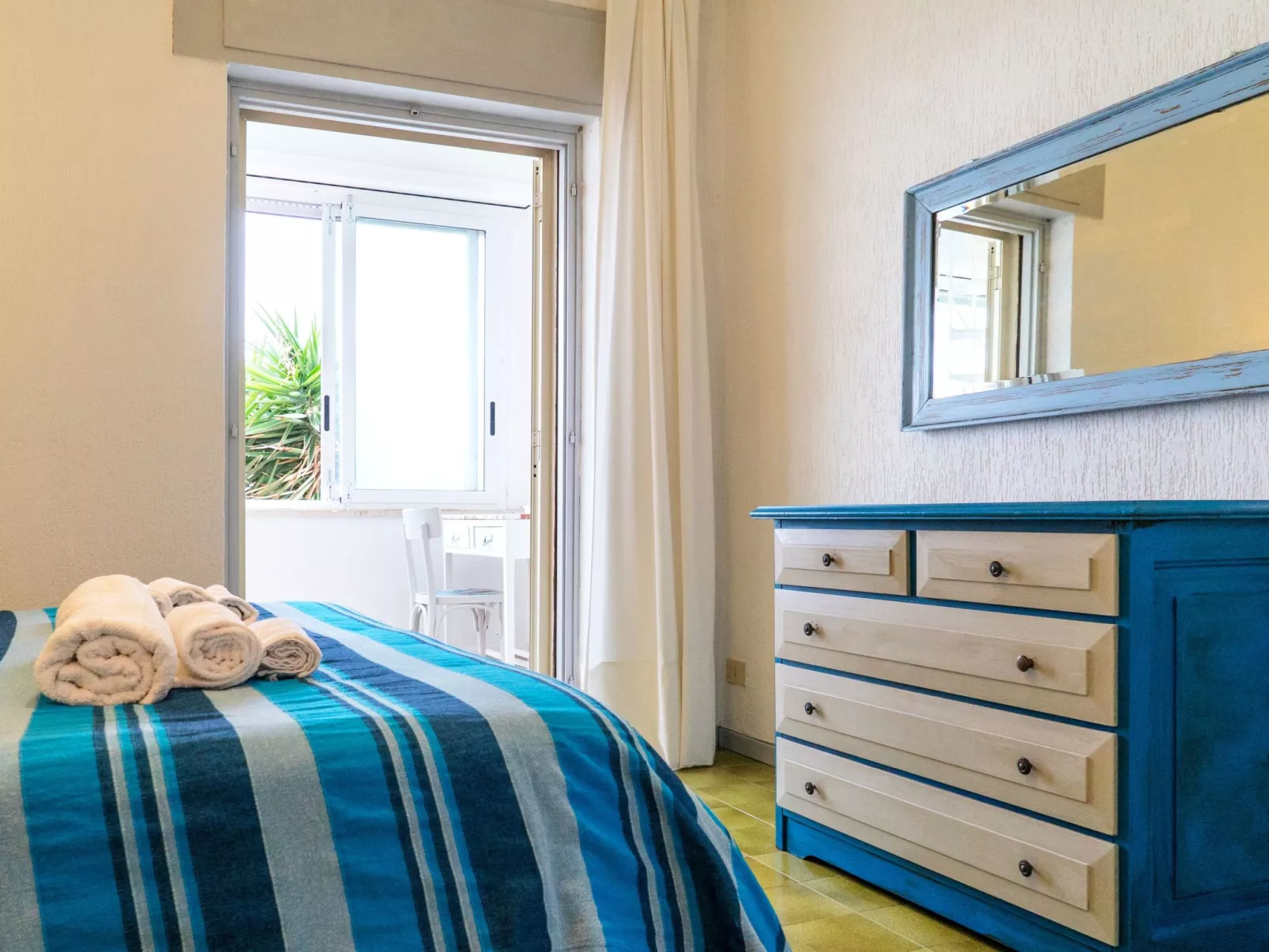 Mit Meerblick-Binnen