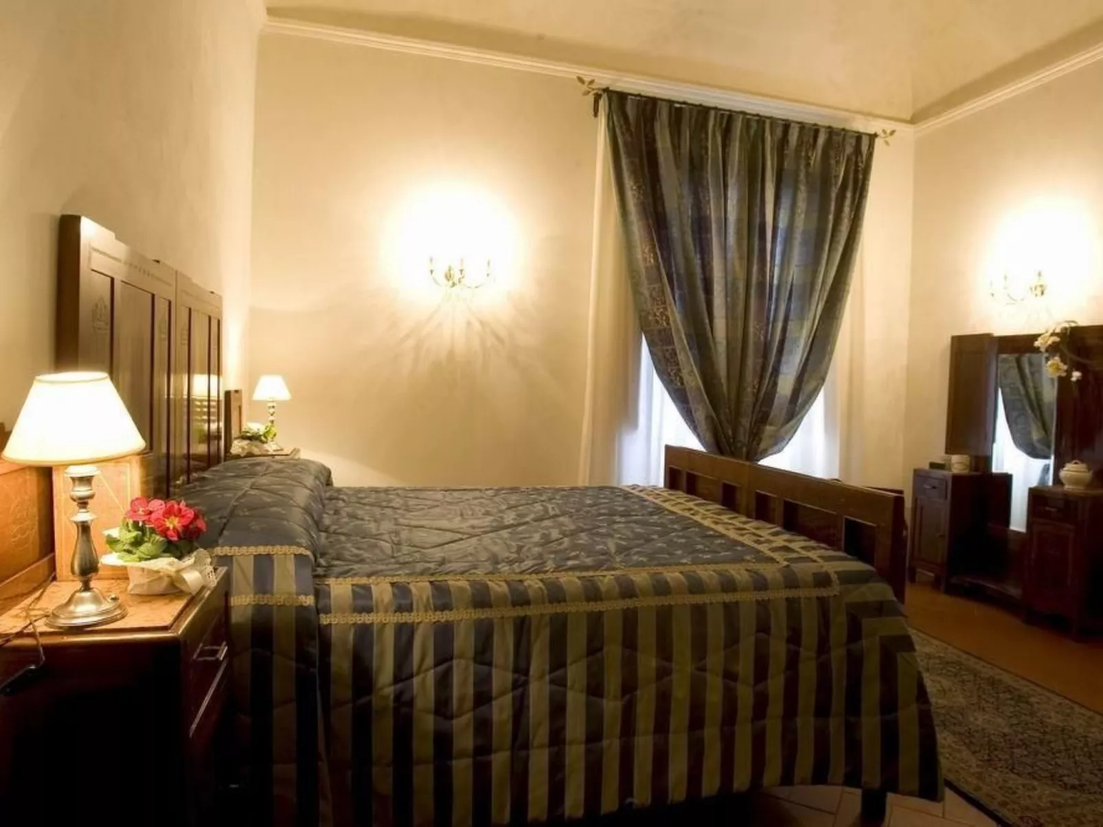 Villa 'Villa Salicone' mit privatem Pool-Binnen