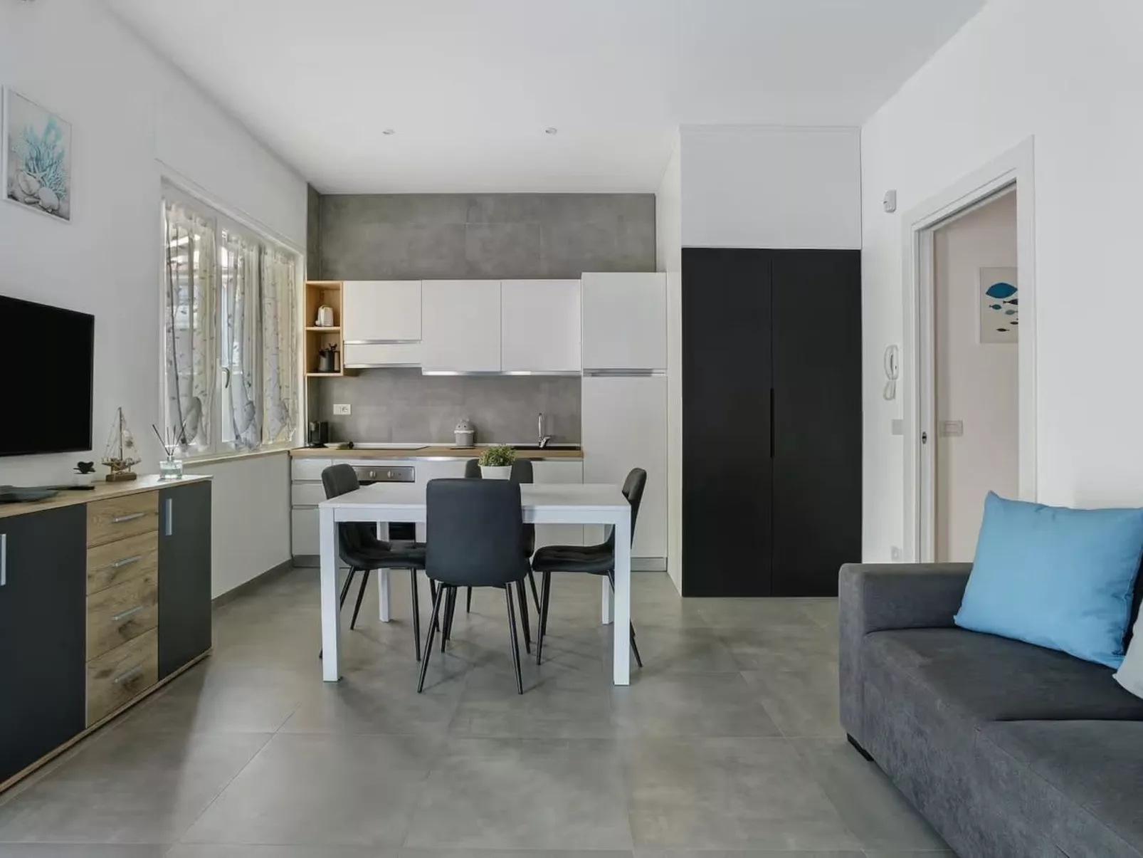 'Carducci 213-Binnen