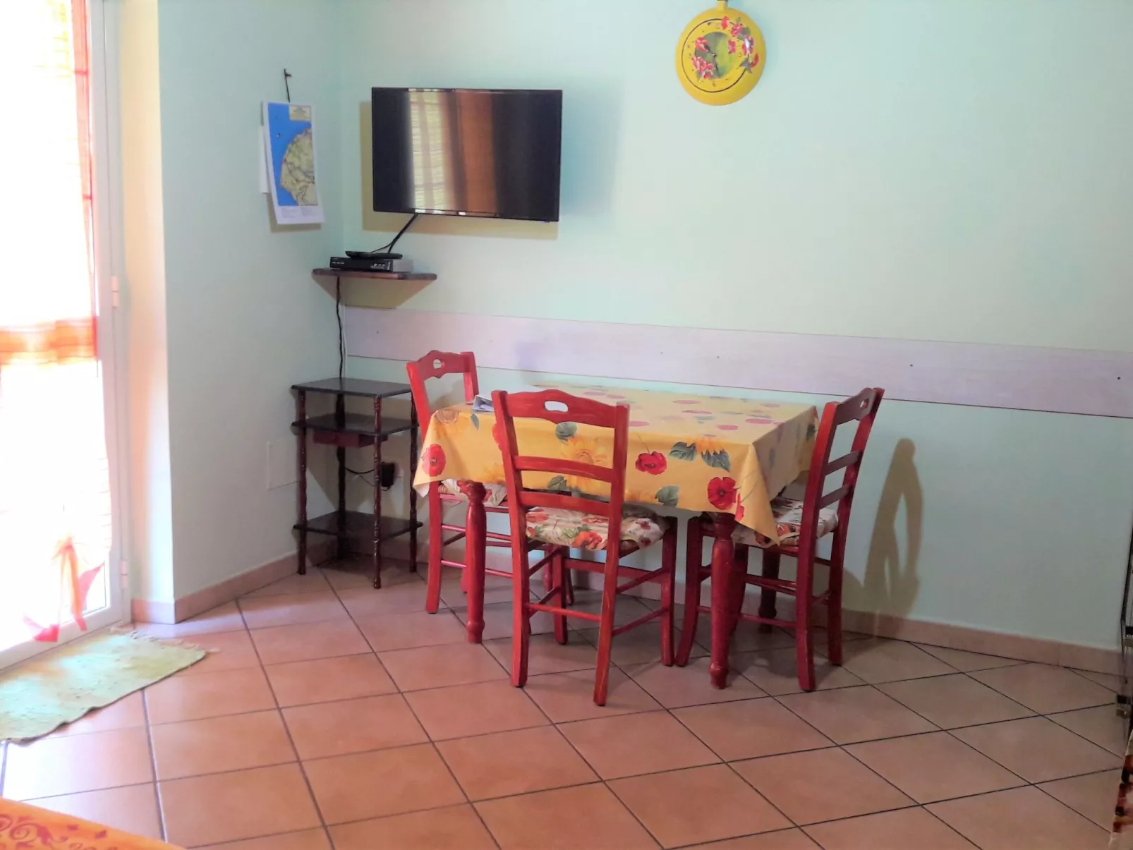 Villa im Grünen mit Schwimmbad, in der Nähe des Meeres-Image-tags.info