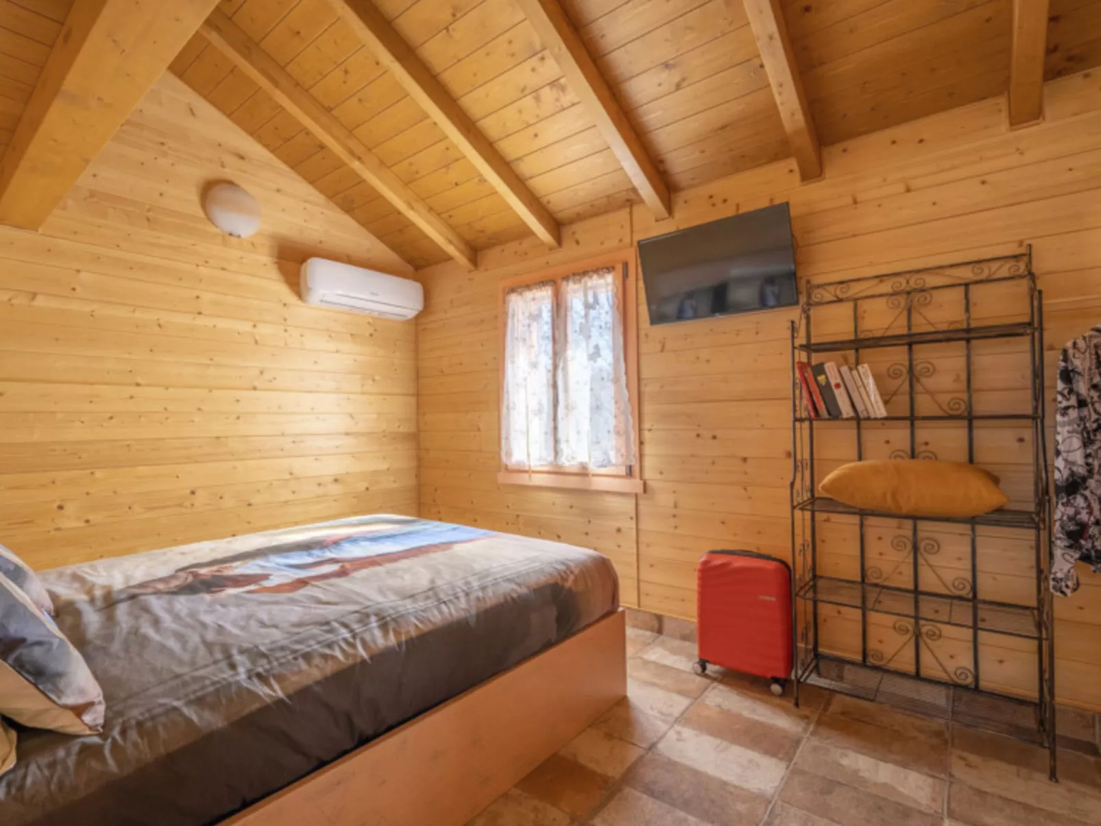 'Vindemia la salmon-Binnen