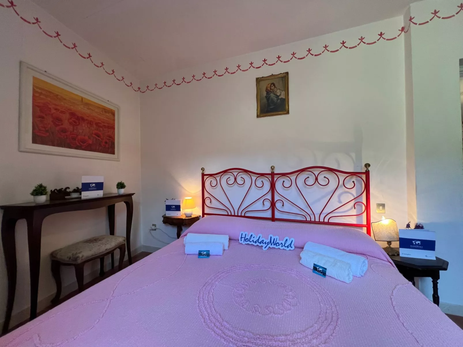 Rosa Selvatica by Holiday World-Binnen