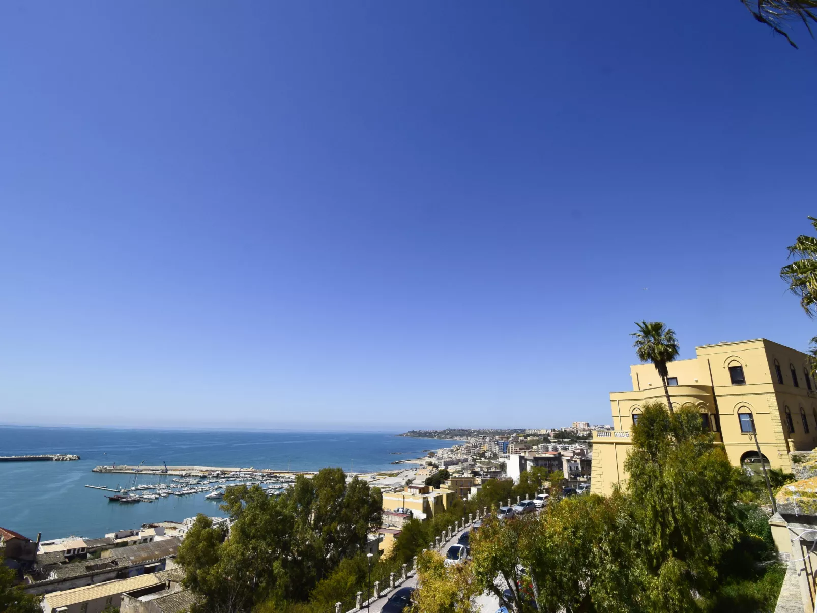 Ruhige Ferienwohnung in Sciacca mit Terrasse, Garten und Grill und Meerblick-Omgeving