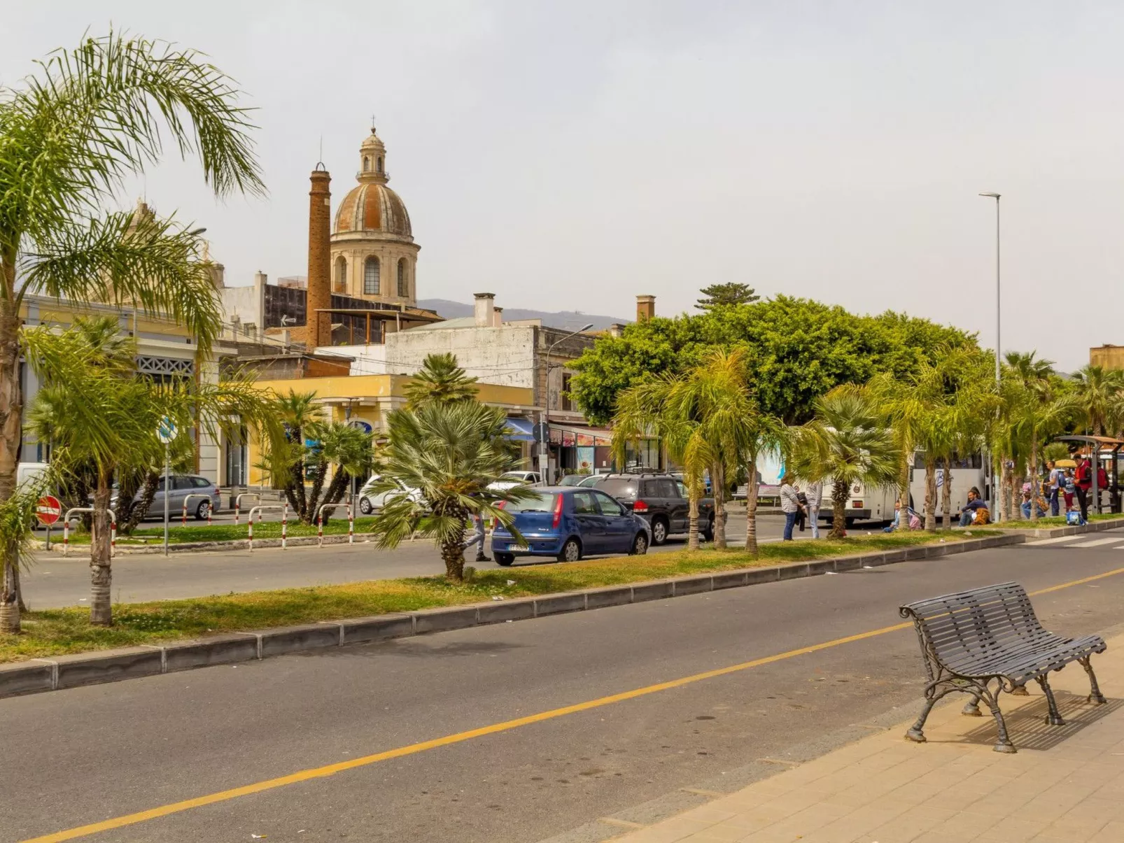 Das Haus der Provokation-Buiten