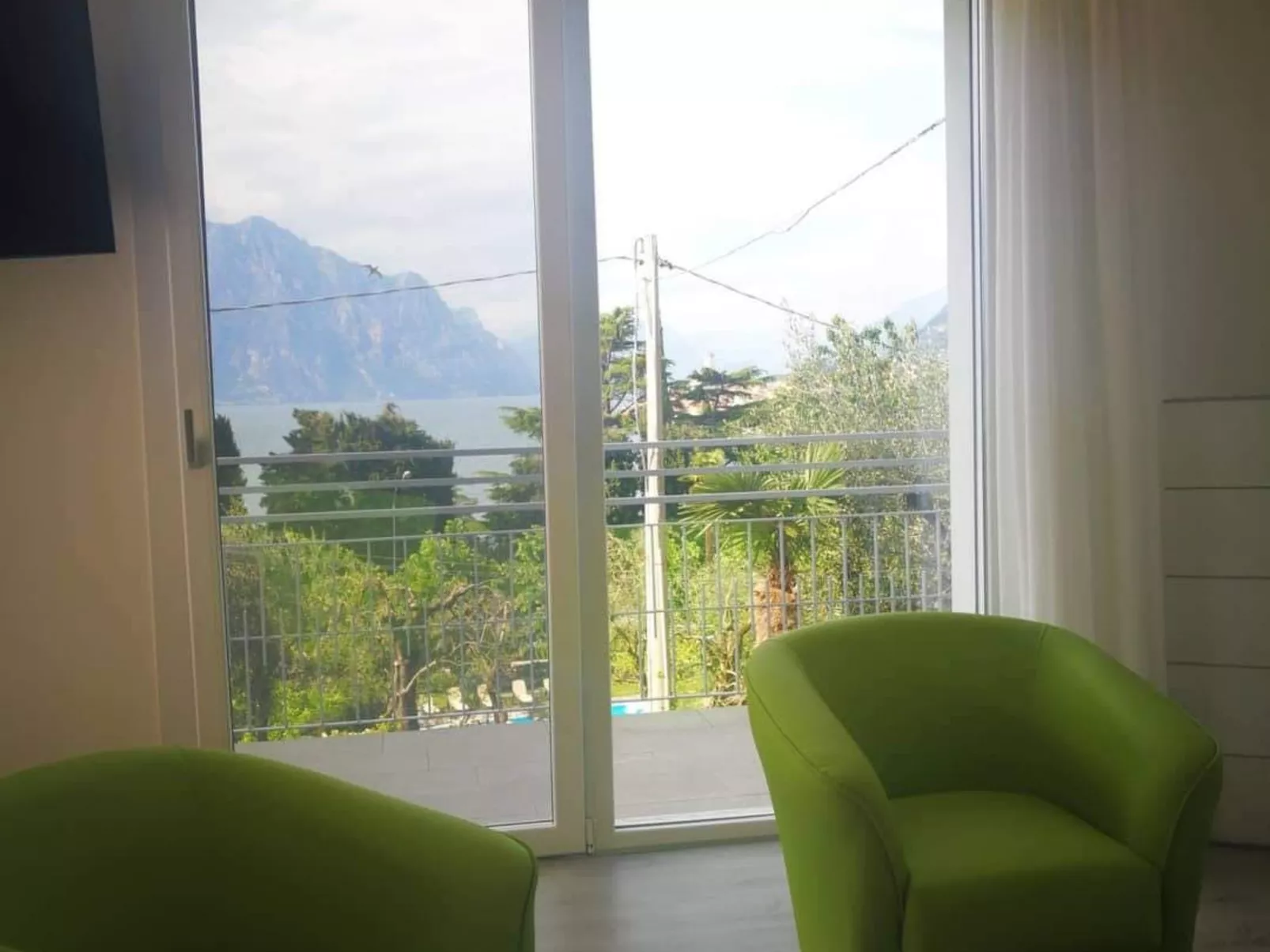 Freistehendes Einzelhaus-Binnen