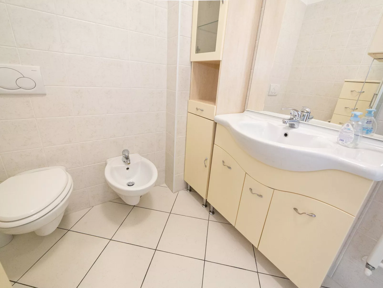 Wohnung Borghetto Santo Spirito mit Terrasse-Binnen