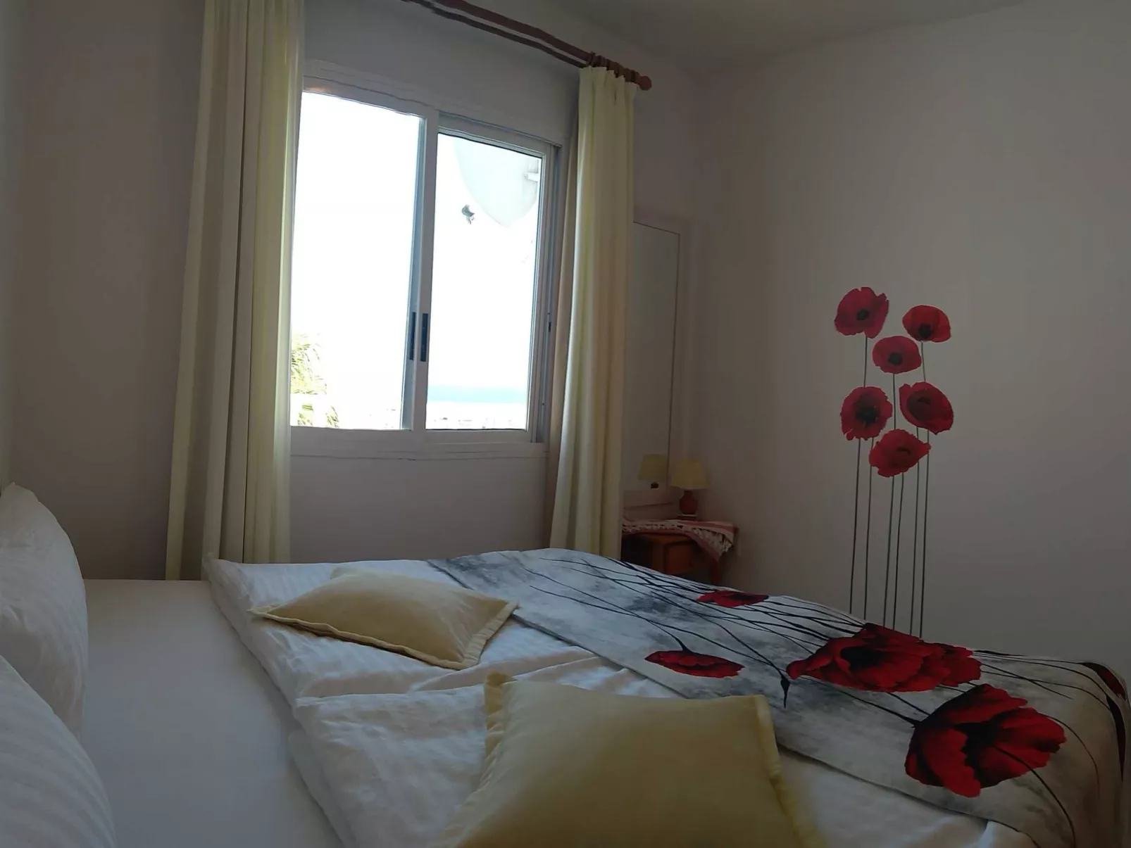 Iwona mit Meerblick-Image-tags.info