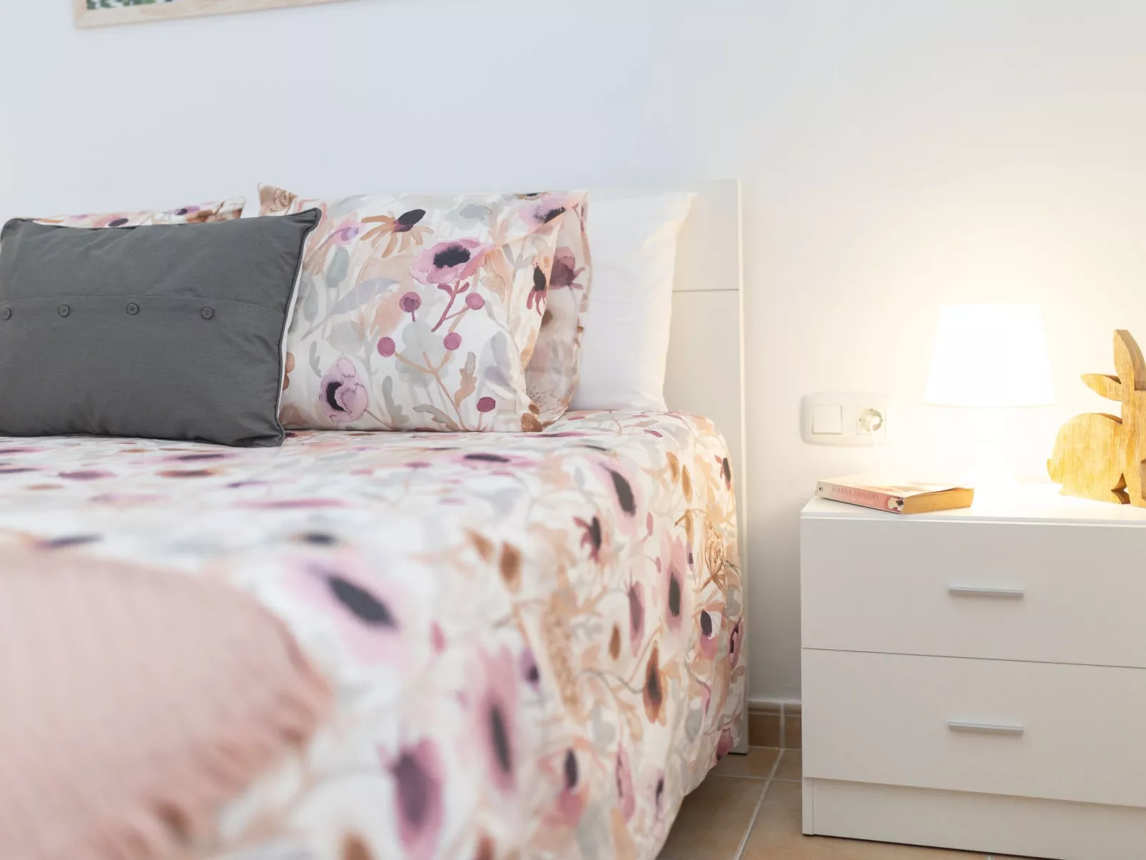 Private Terrasse, Schwimmbad, Parkplatz, Wi-Fi, TvSat-Binnen