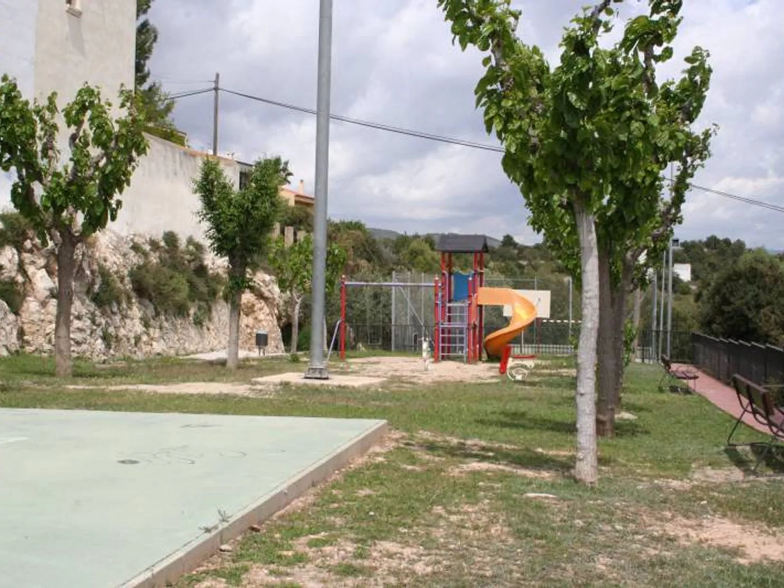 Els Cups, casa rural-Image-tags.info