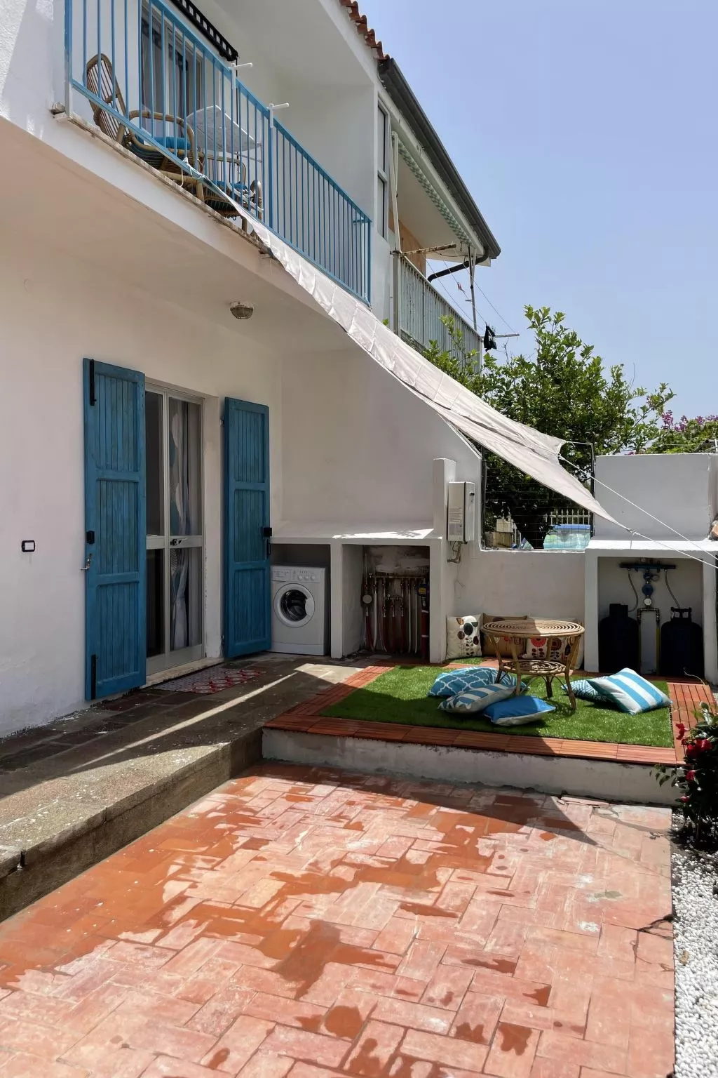 Haus in La Caletta mit Garten und Grill-Image-tags.info