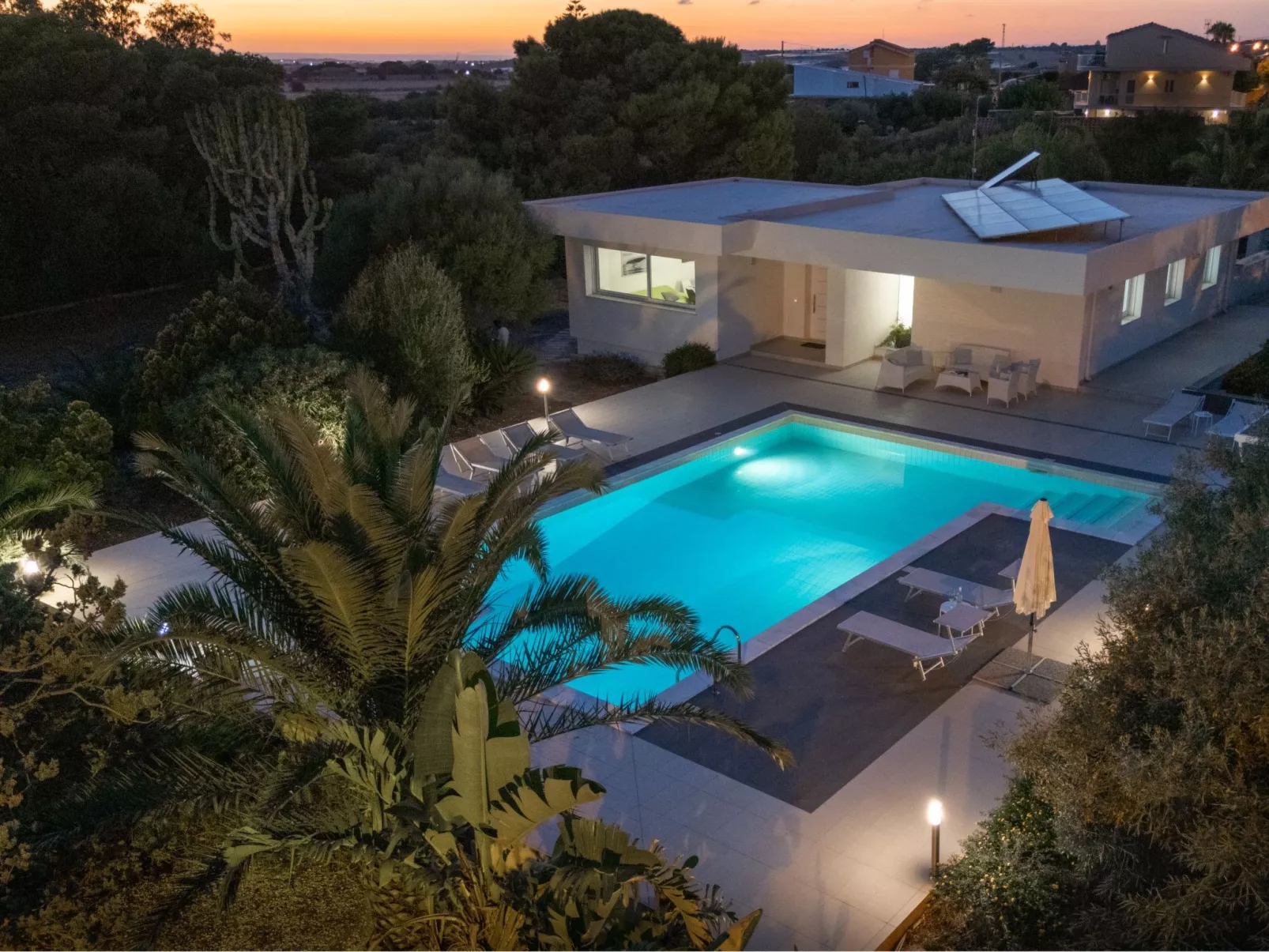 Thalìa, Villa mit Pool in Meeresnähe-Image-tags.info