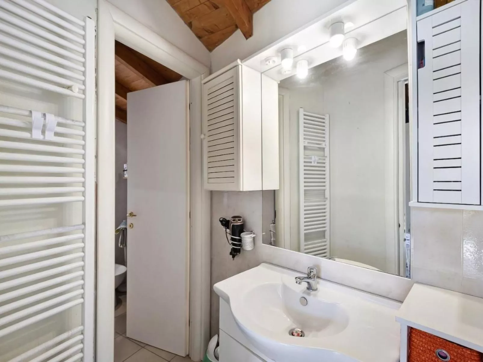 Malerisches freistehendes Haus 800 m vom Meer entfernt-Binnen