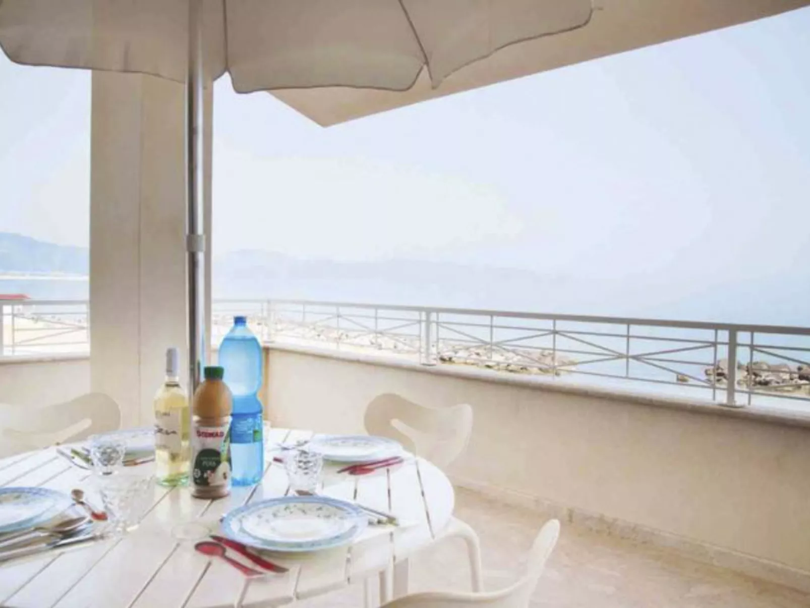 Meer von Sizilien-Binnen