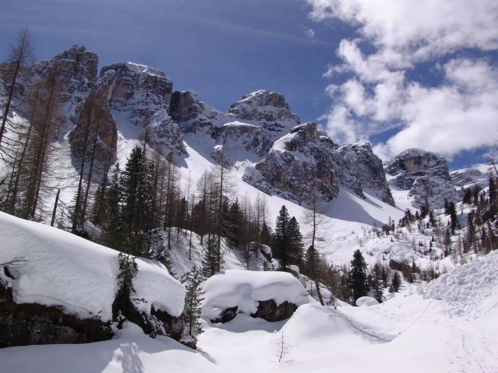 "Ciasa Linda App.3-Image-tags.info