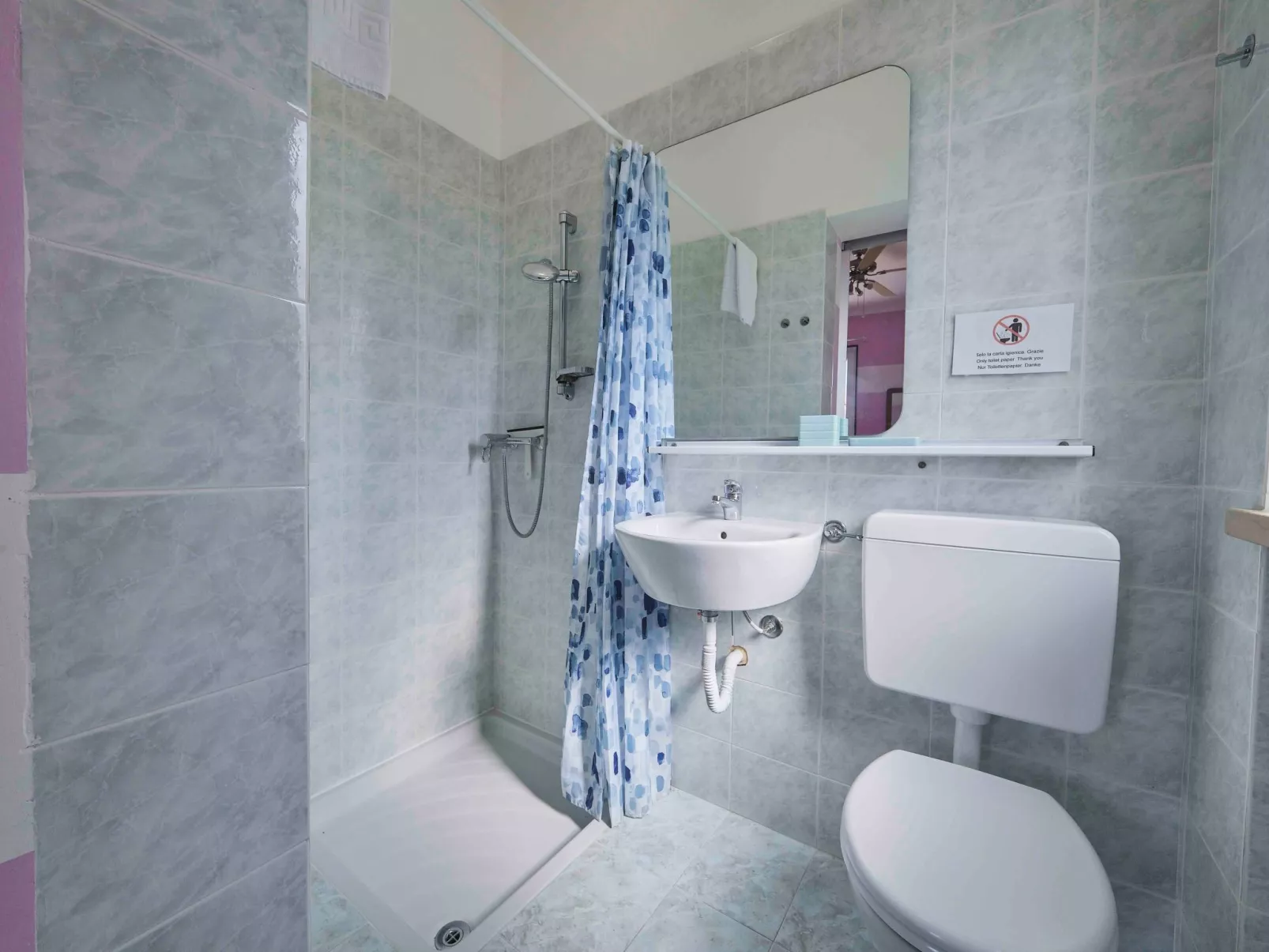 Mit Seeblick und privatem Garten-Binnen