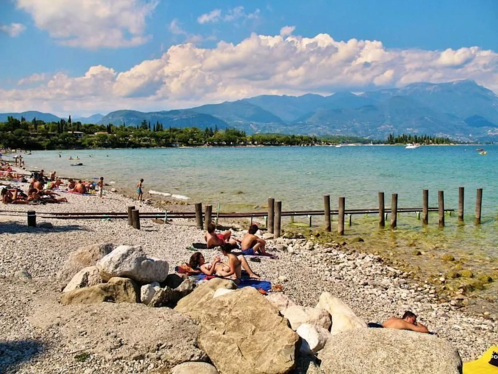 Angenehme Wohnung in Solarolo mit Parkplatz-Buiten