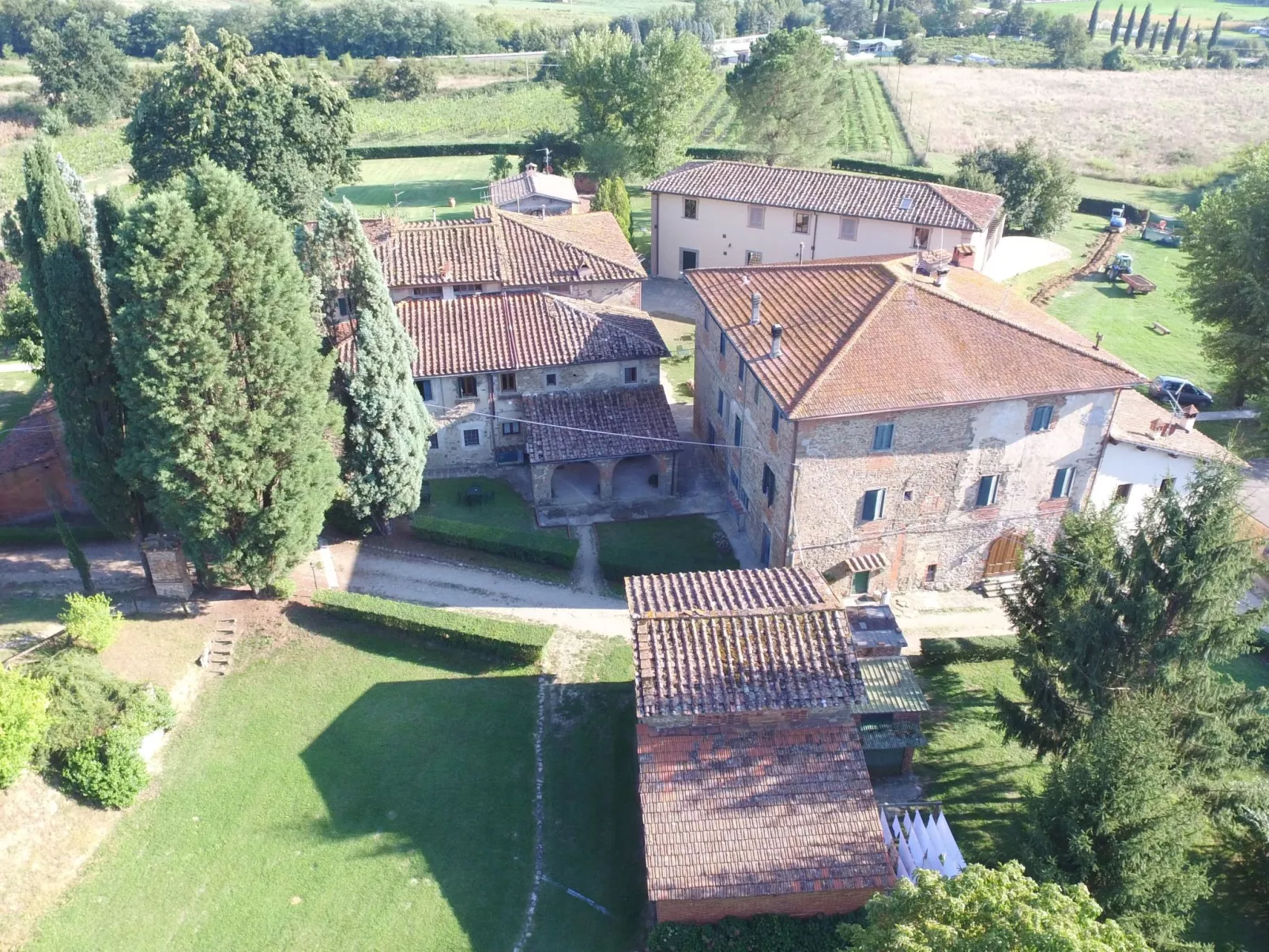 Große Wohnung mit 3 Schlafzimmern und 3 Bädern-Buiten