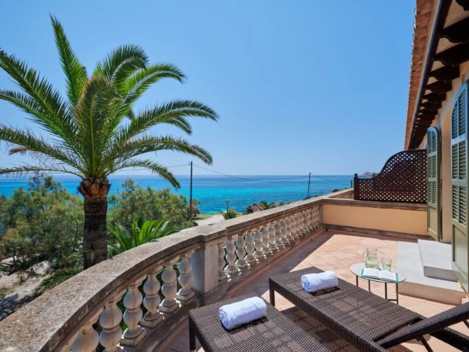 Villa direkt am Meer-Image-tags.info