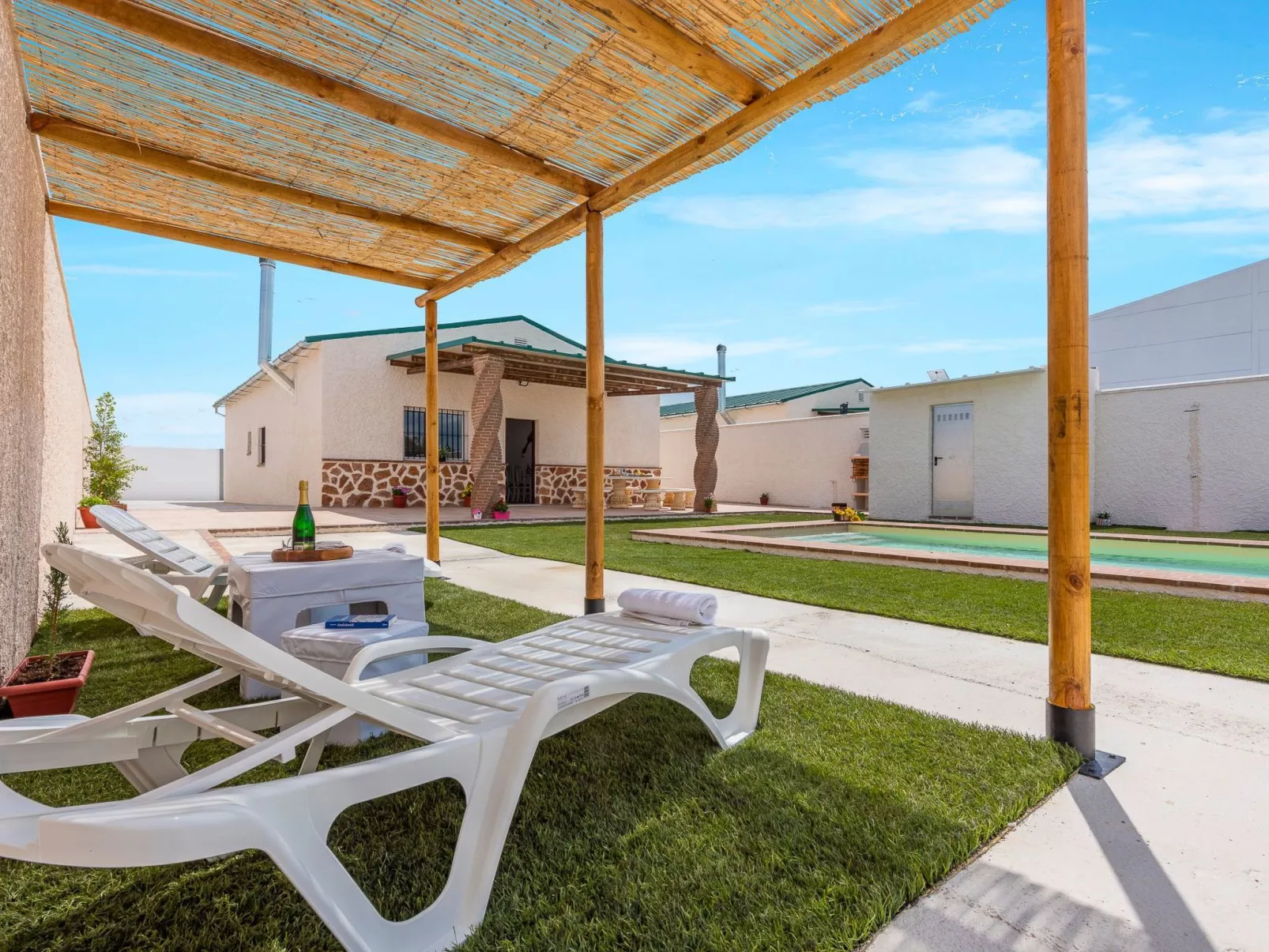 Casa Rural Rafael - Lantejuela-Buiten