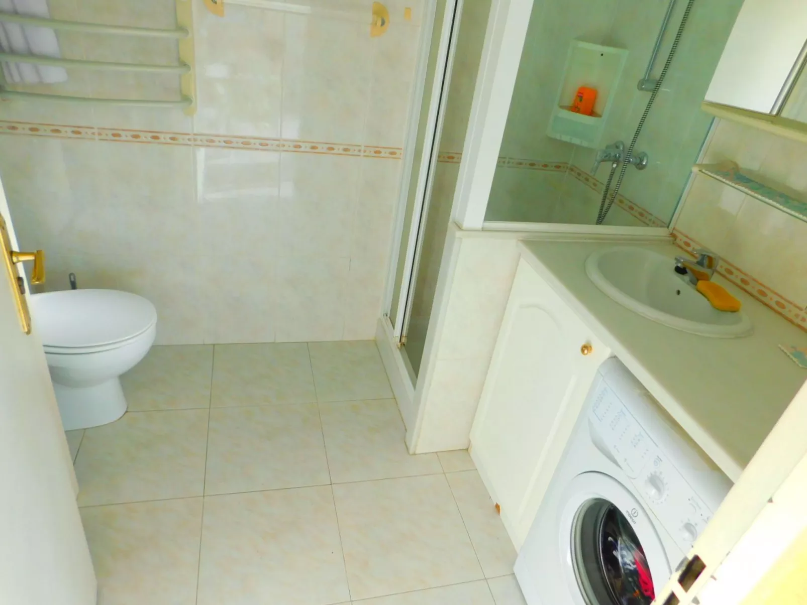 Ferienvermietung Penthouse mit schöner Terrasse 200m vom Strand Salatar, Roses-Binnen