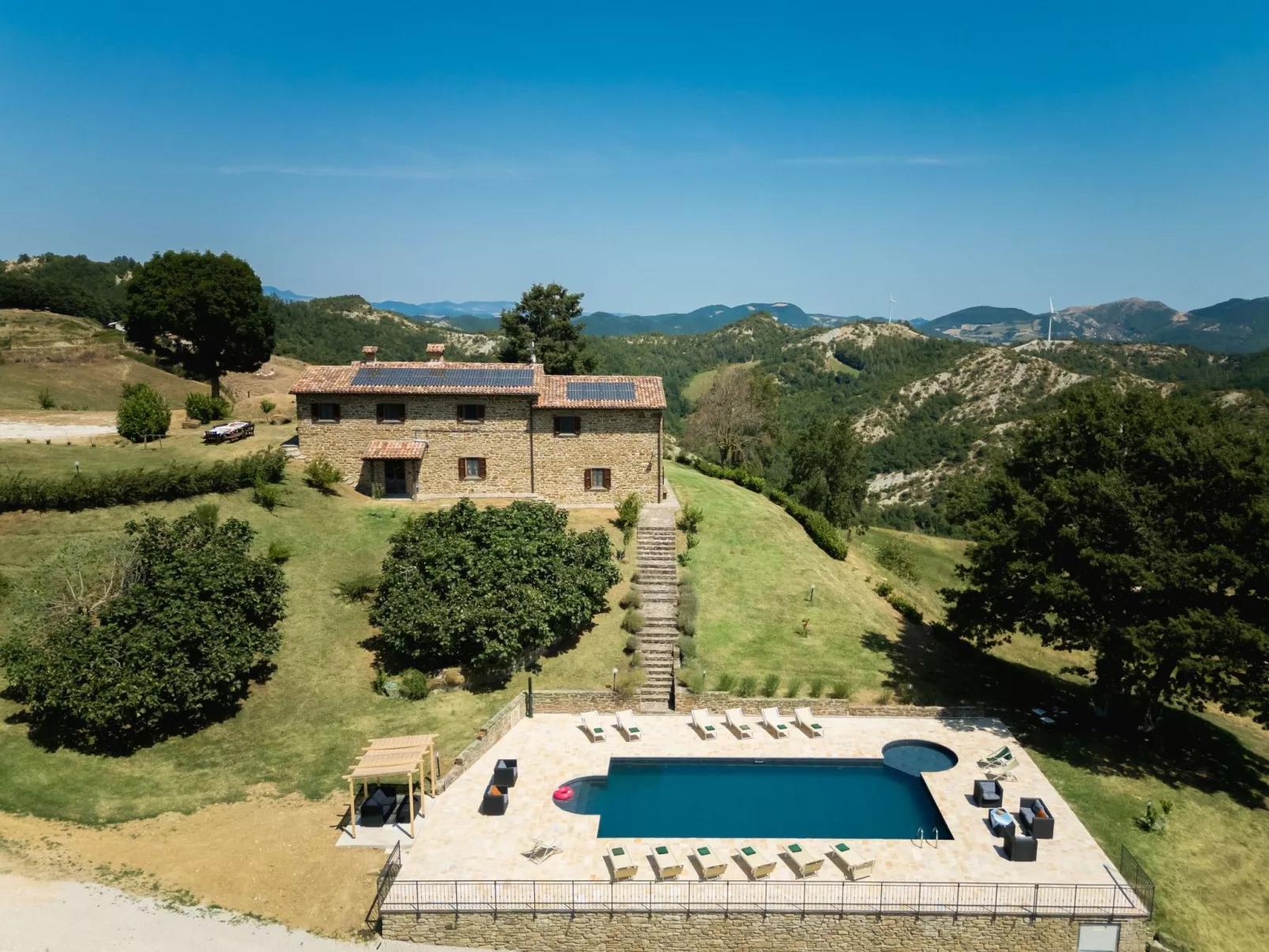 Ca Quattrocchi, Marcheholiday-Binnen