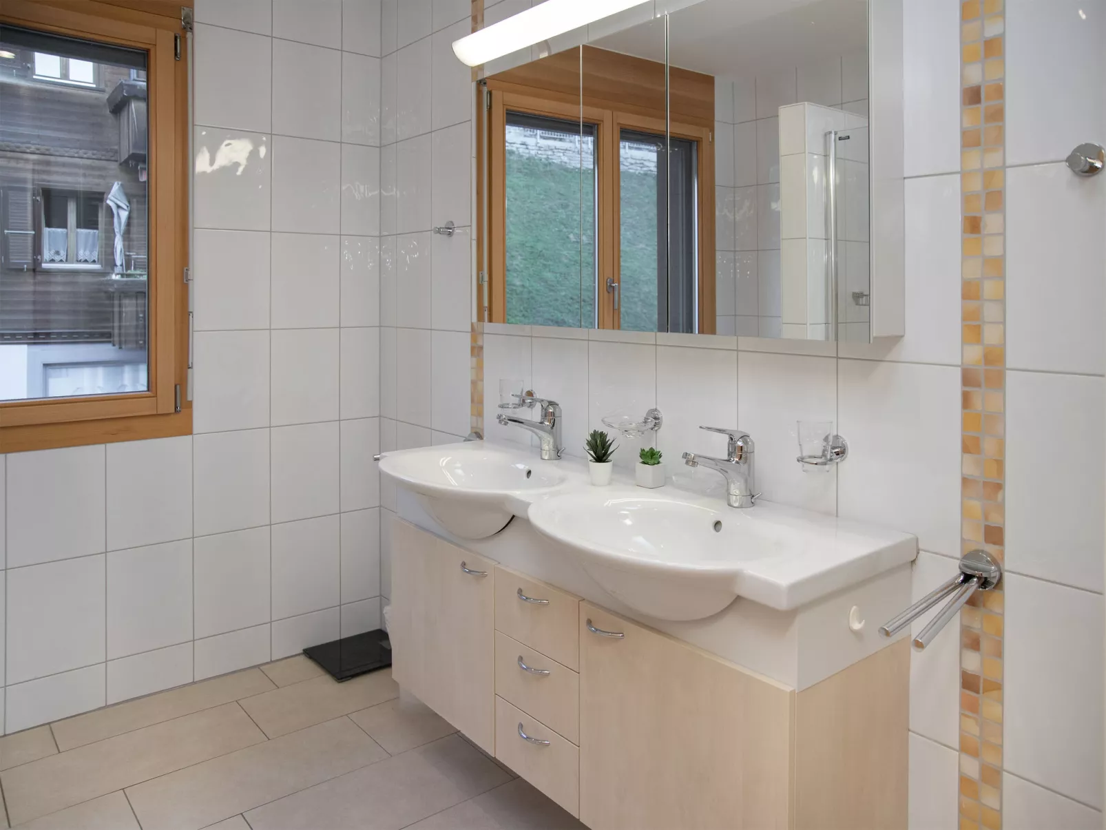 Bella Vista Apt. No. 10-Binnen