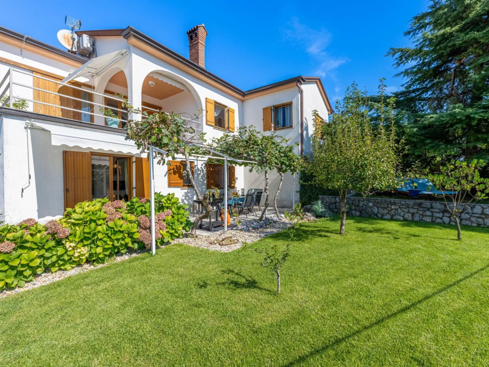 Vacation Apartment Helga-Buiten