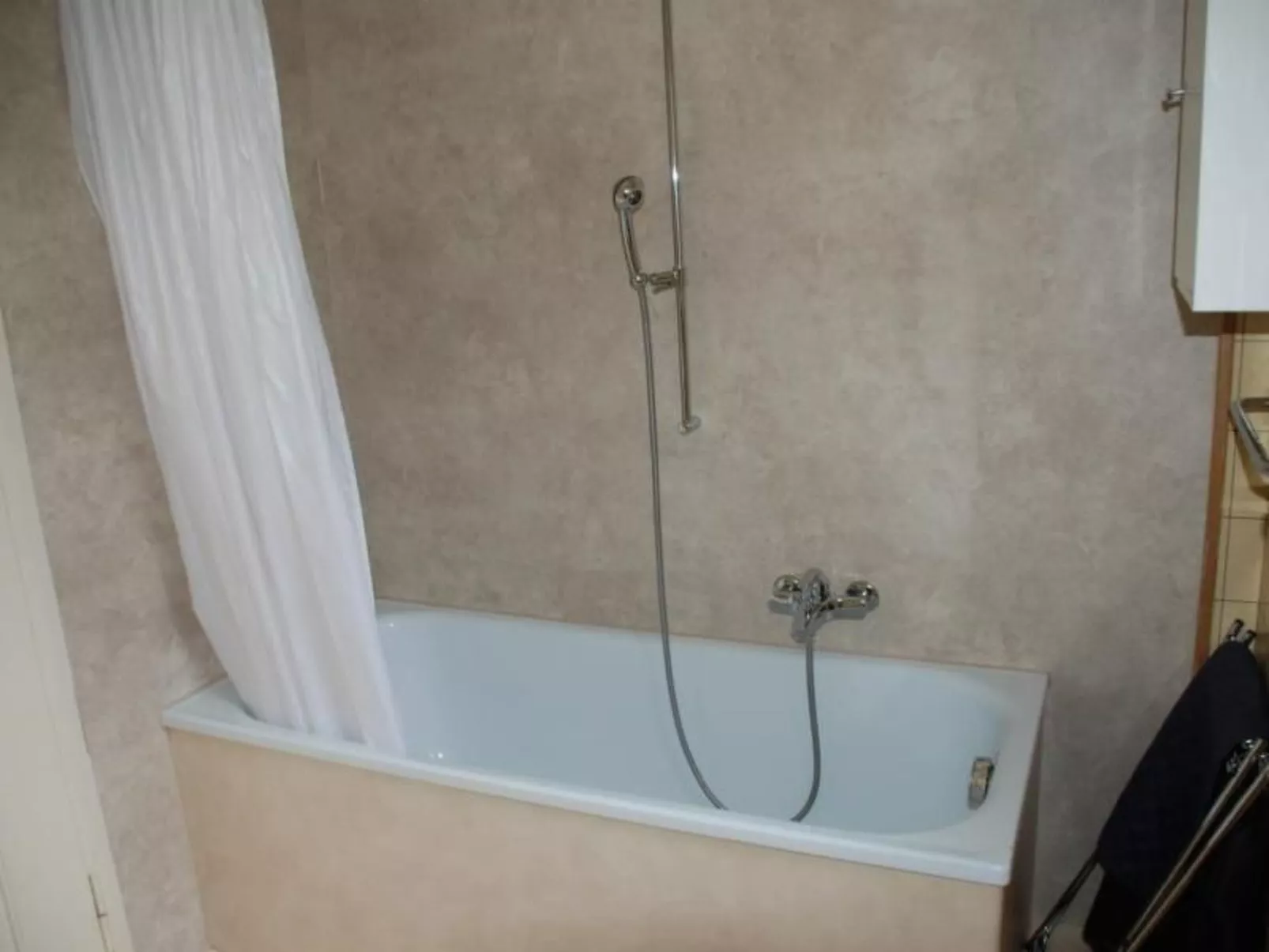 Tournelle 8 Bett Wohnung-Image-tags.info