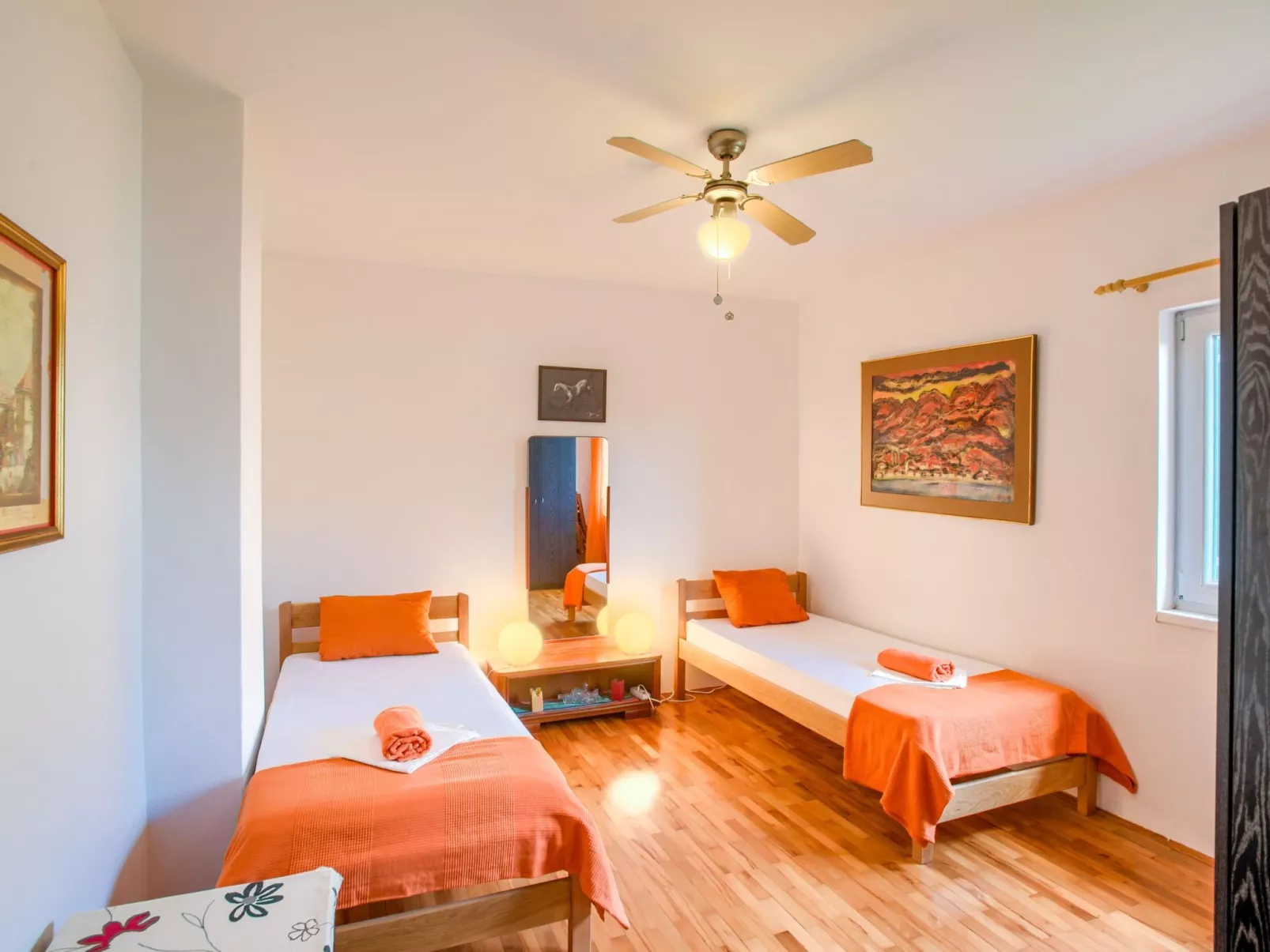 Schöne Wohnung in Medulin mit Möbliertem Balkon-Binnen