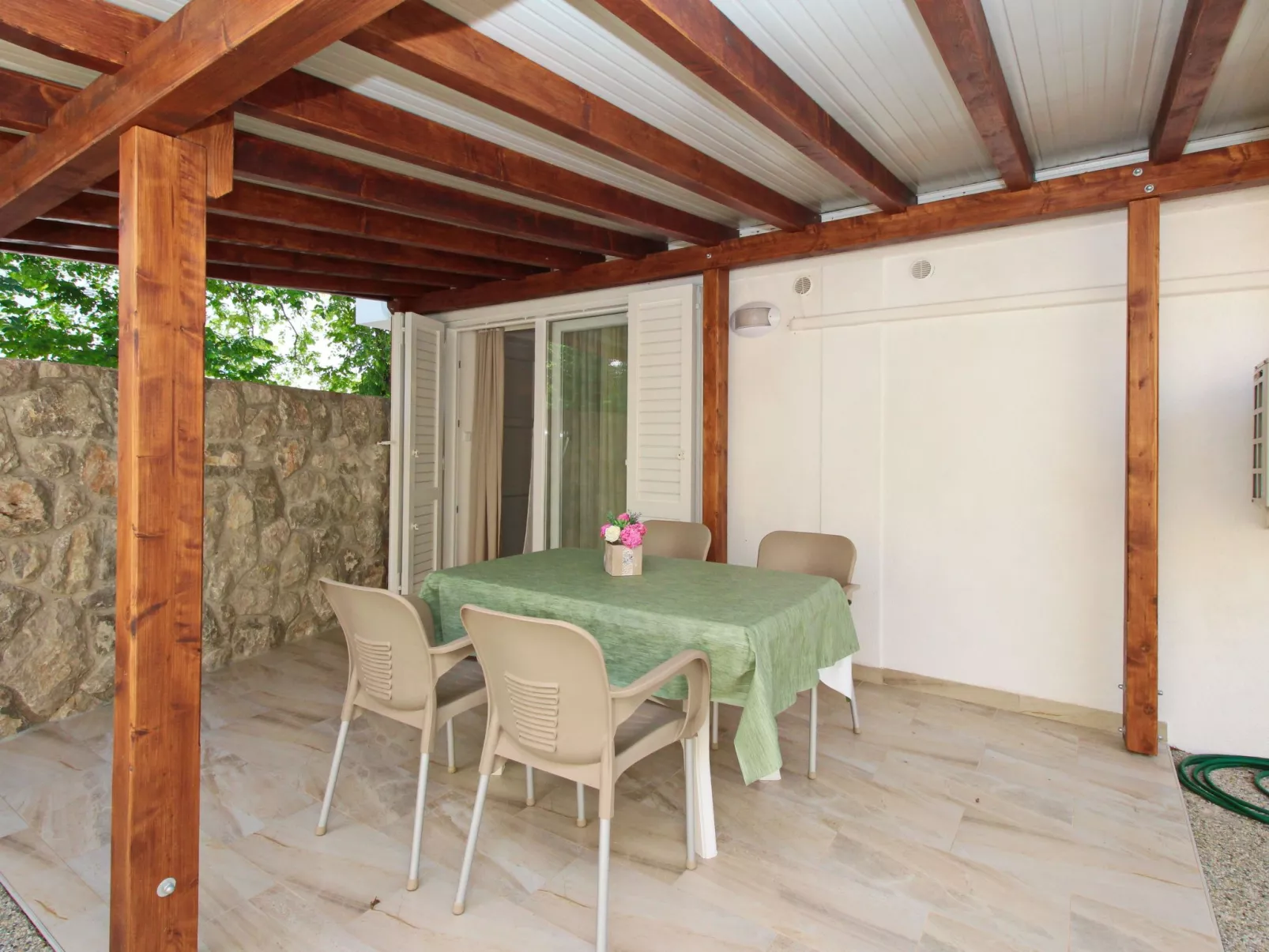 Appartement in Baška mit Eigener Terrasse-Image-tags.info