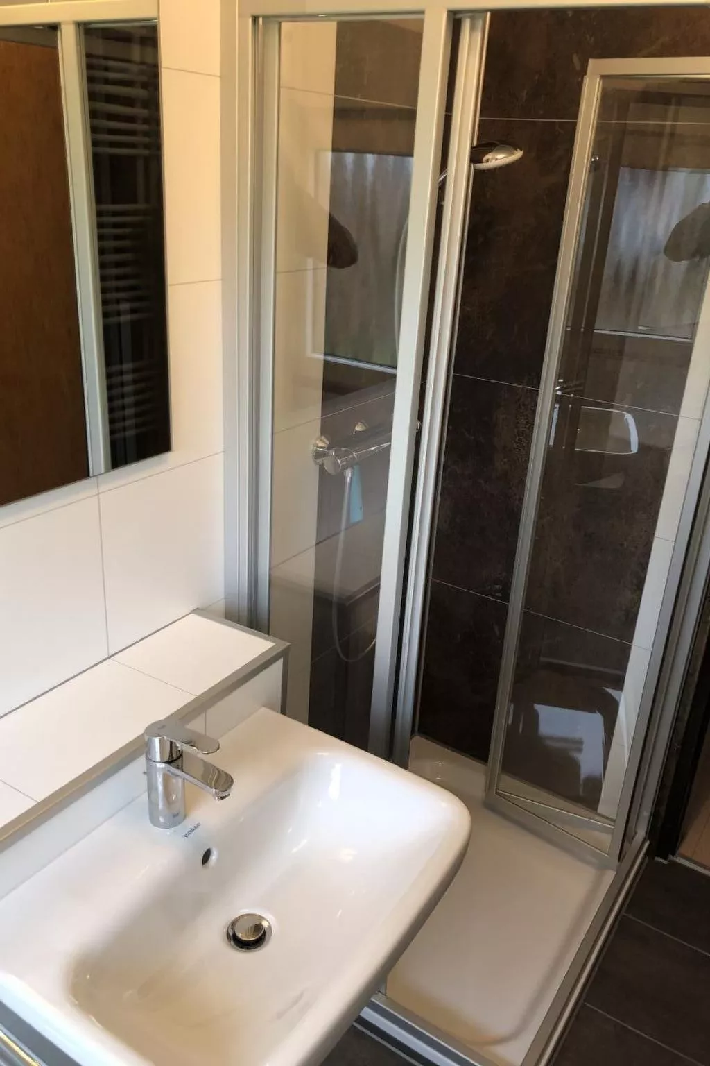 Freistehendes Ferienhaus in 2.Reihe am See-Binnen