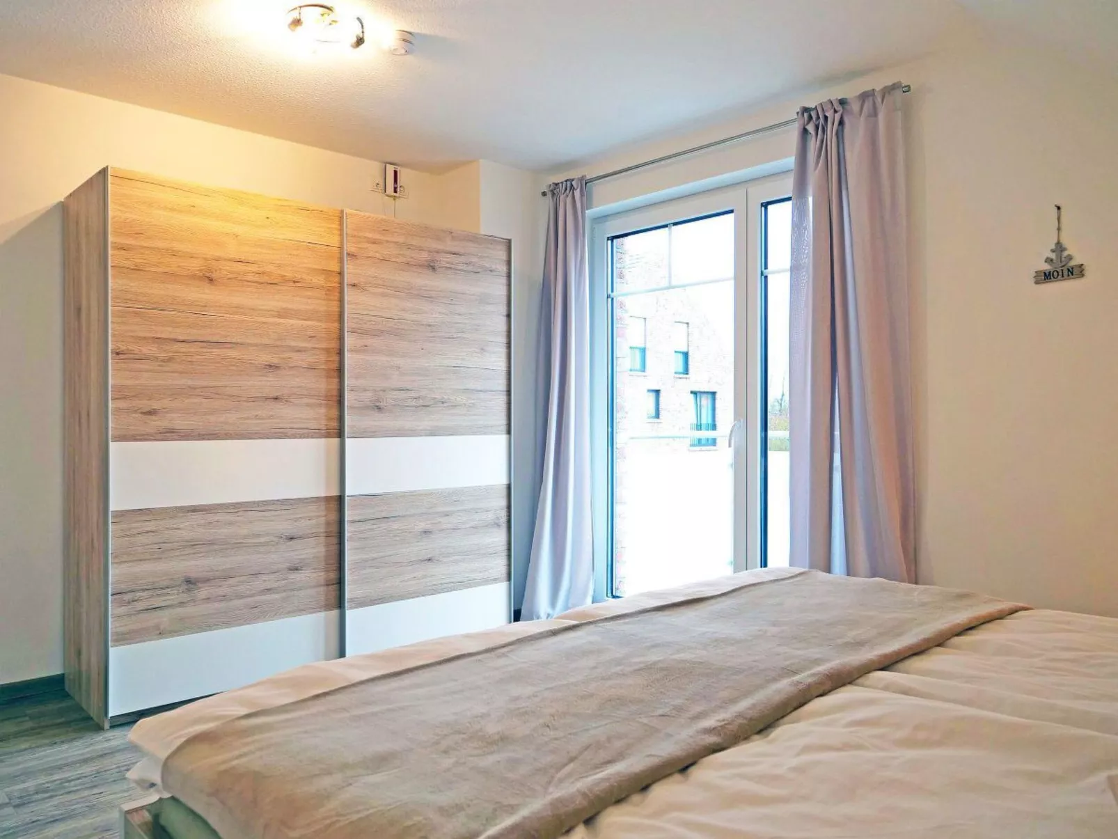 In Burhave mit Großer Terrasse-Binnen