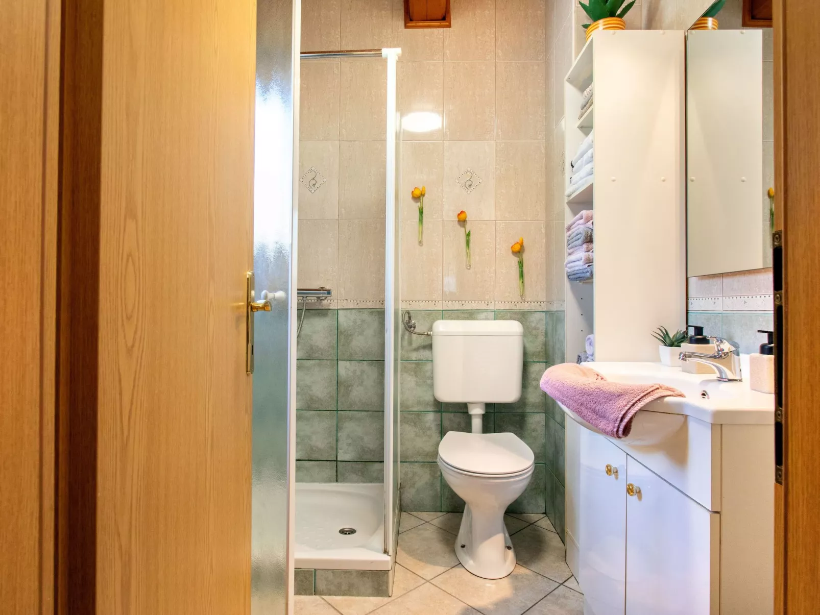 "Schmetterlingsplatz"-Binnen