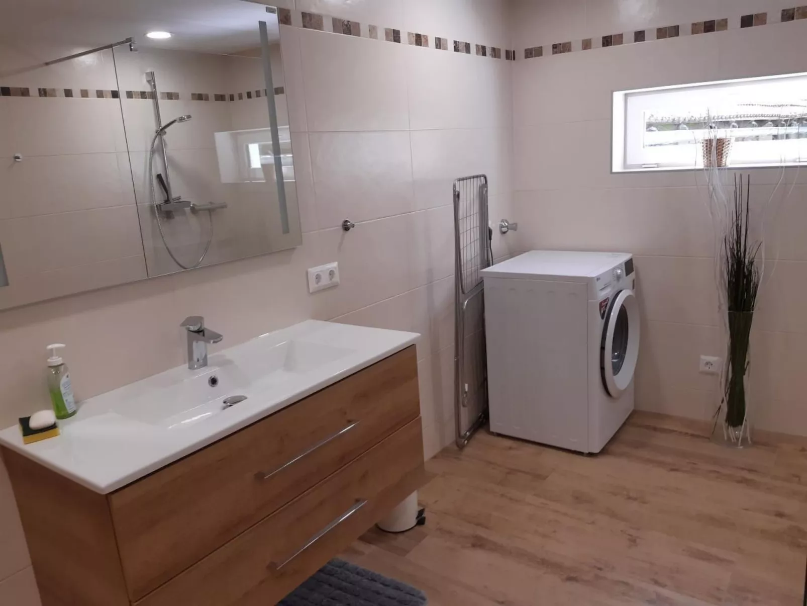 Teichhaus Simperle-Binnen