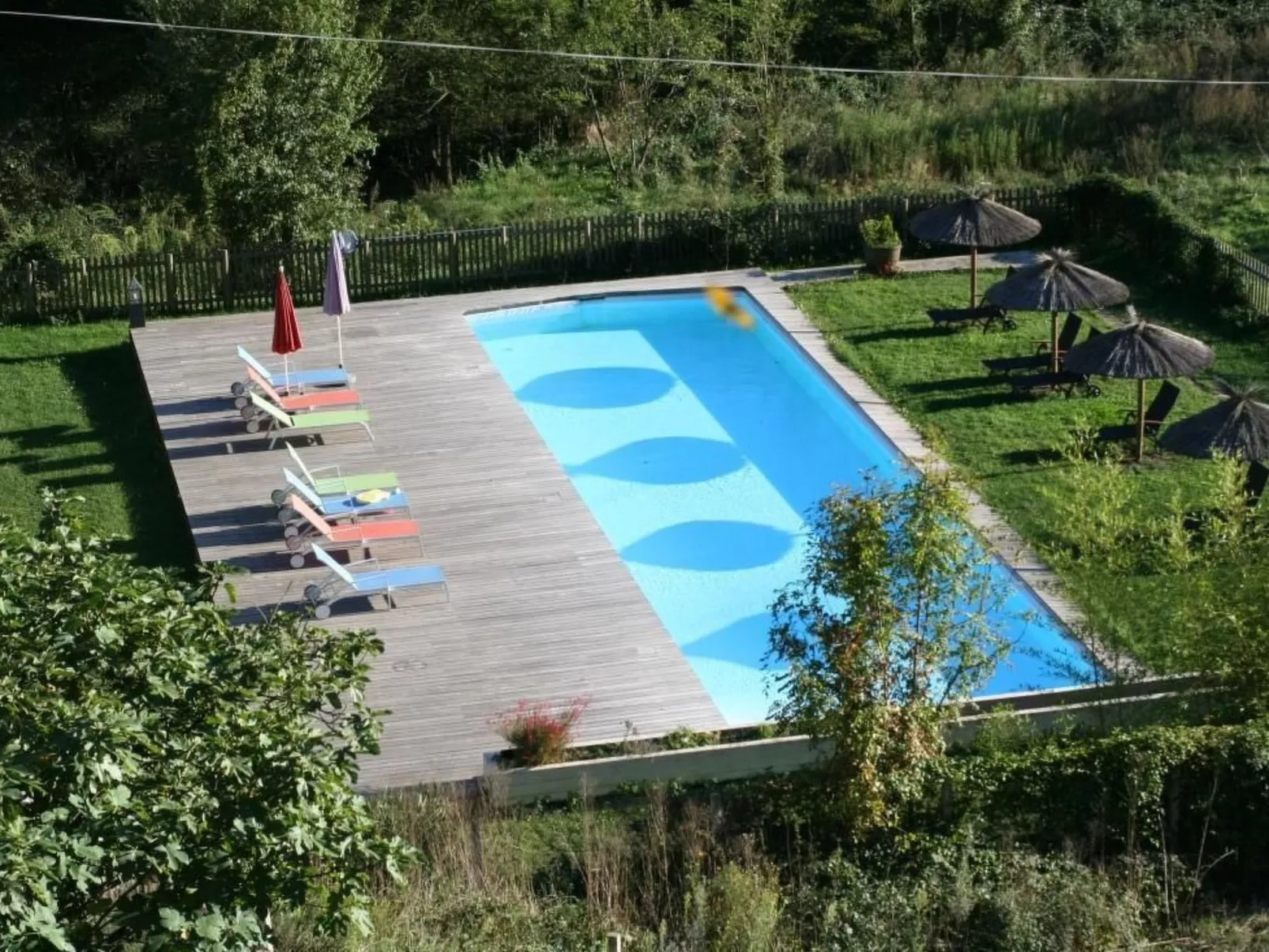 "Le Grenier" mit Pool-Buiten